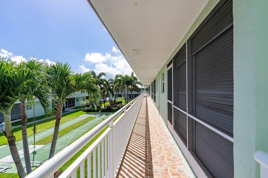 TARELTON MANOR APTS - Residential