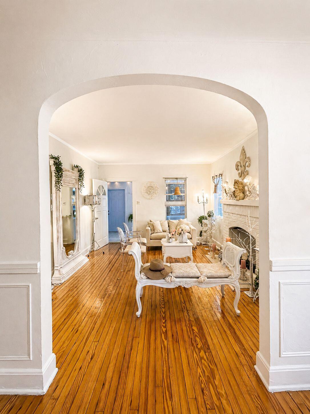 Hollywood 1-21 B - Residential Income