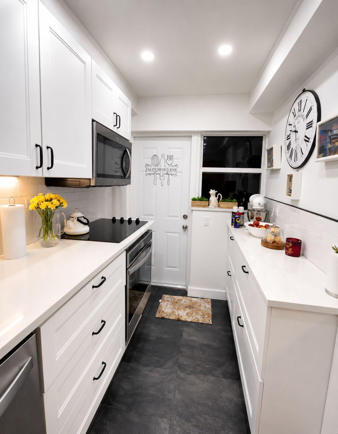 Hollywood 1-21 B - Residential Income
