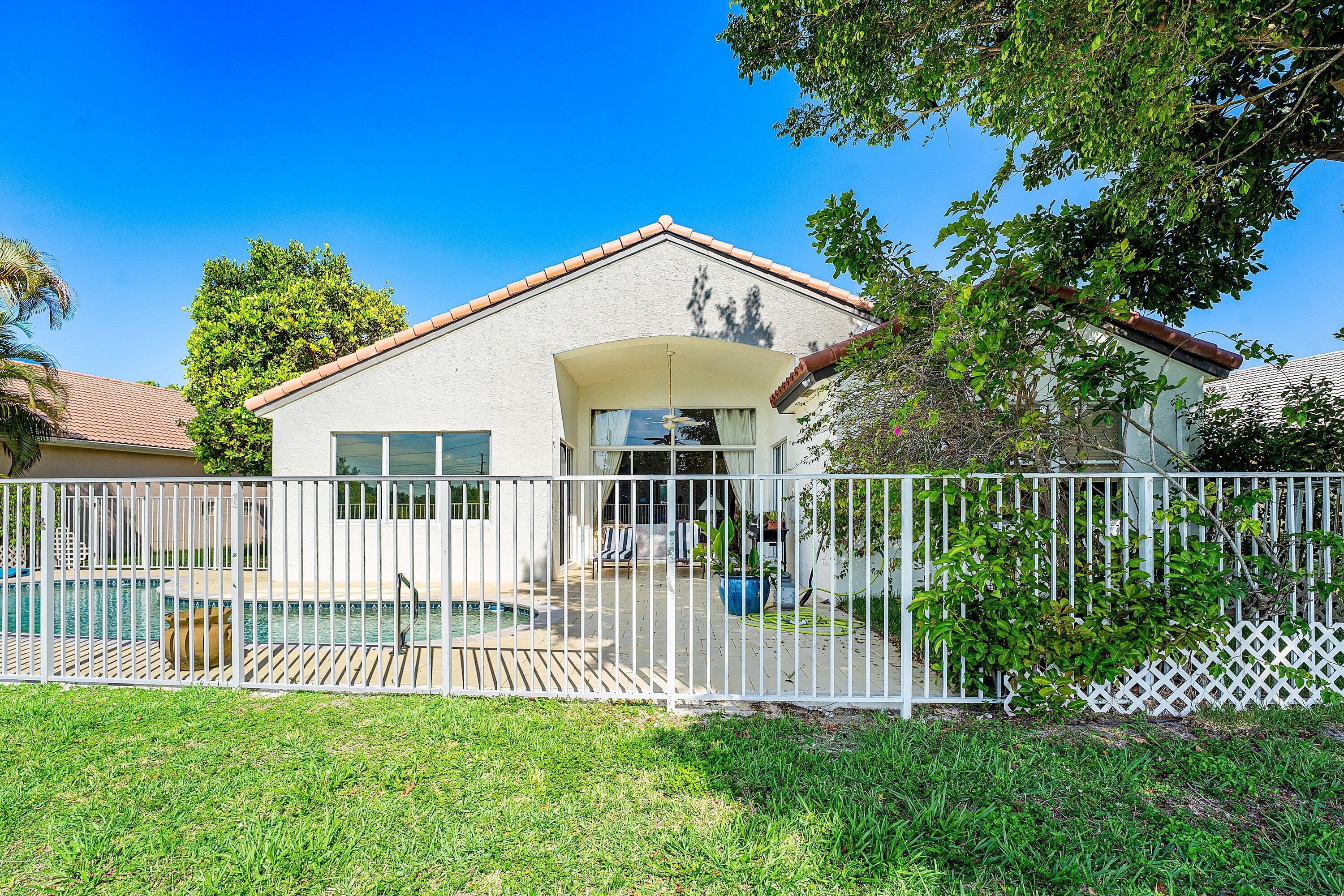 SHORES AT BOCA RATON PH 1 - Residential