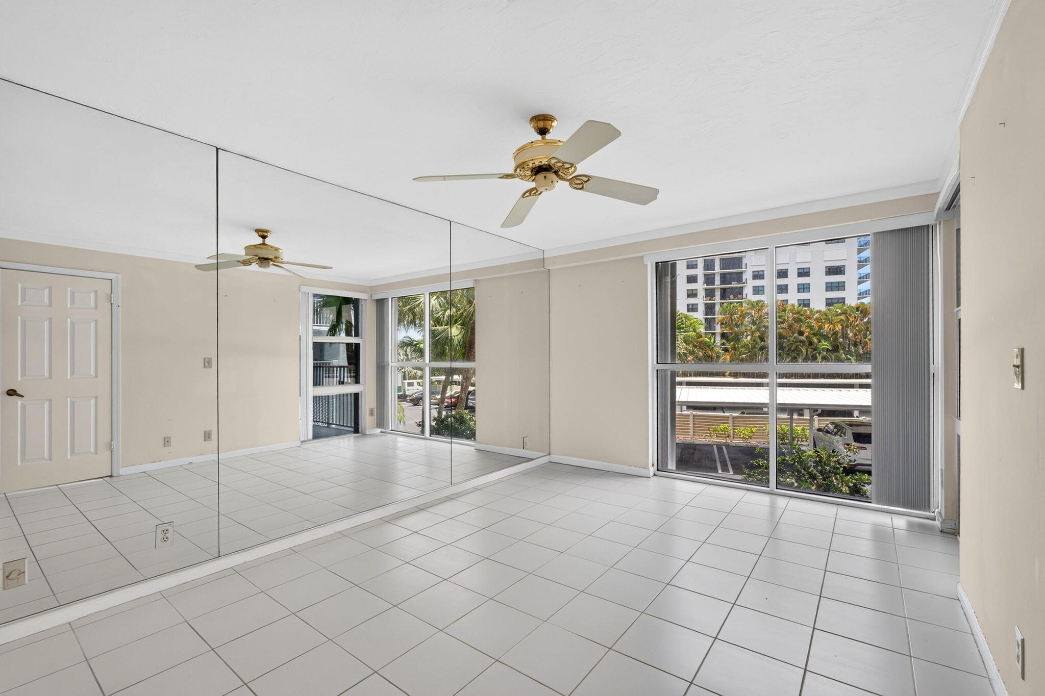 HARBOR TOWERS & MARINA CONDO - Residential Lease