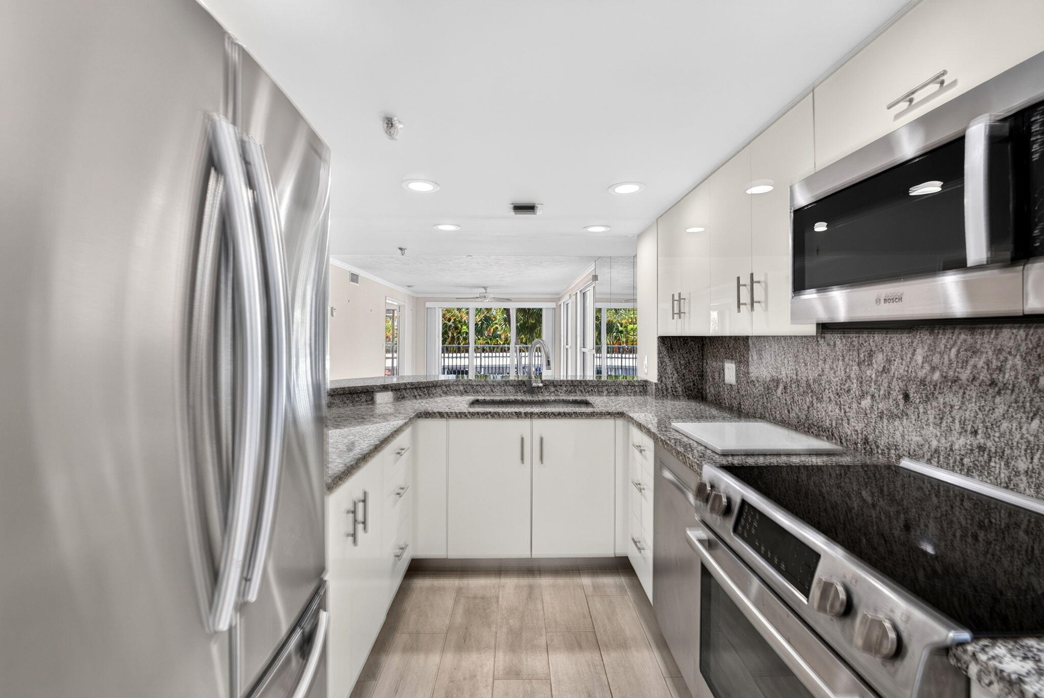 HARBOR TOWERS & MARINA CONDO - Residential Lease