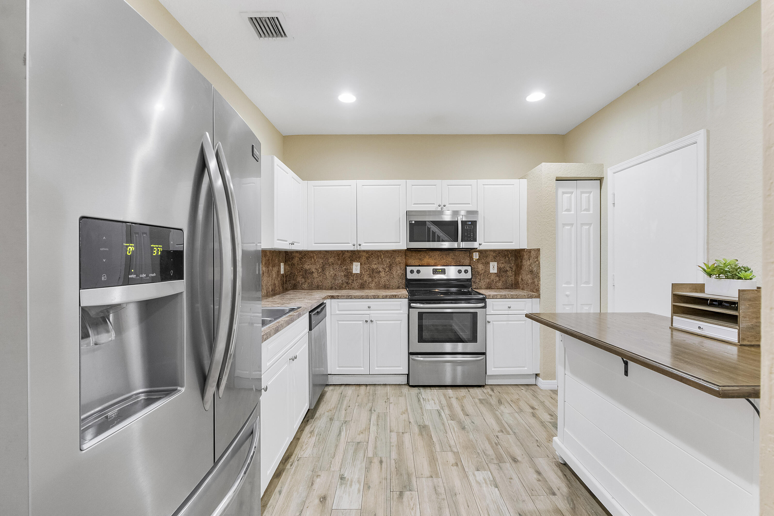 C & P PROPERTIES PLAT - Residential