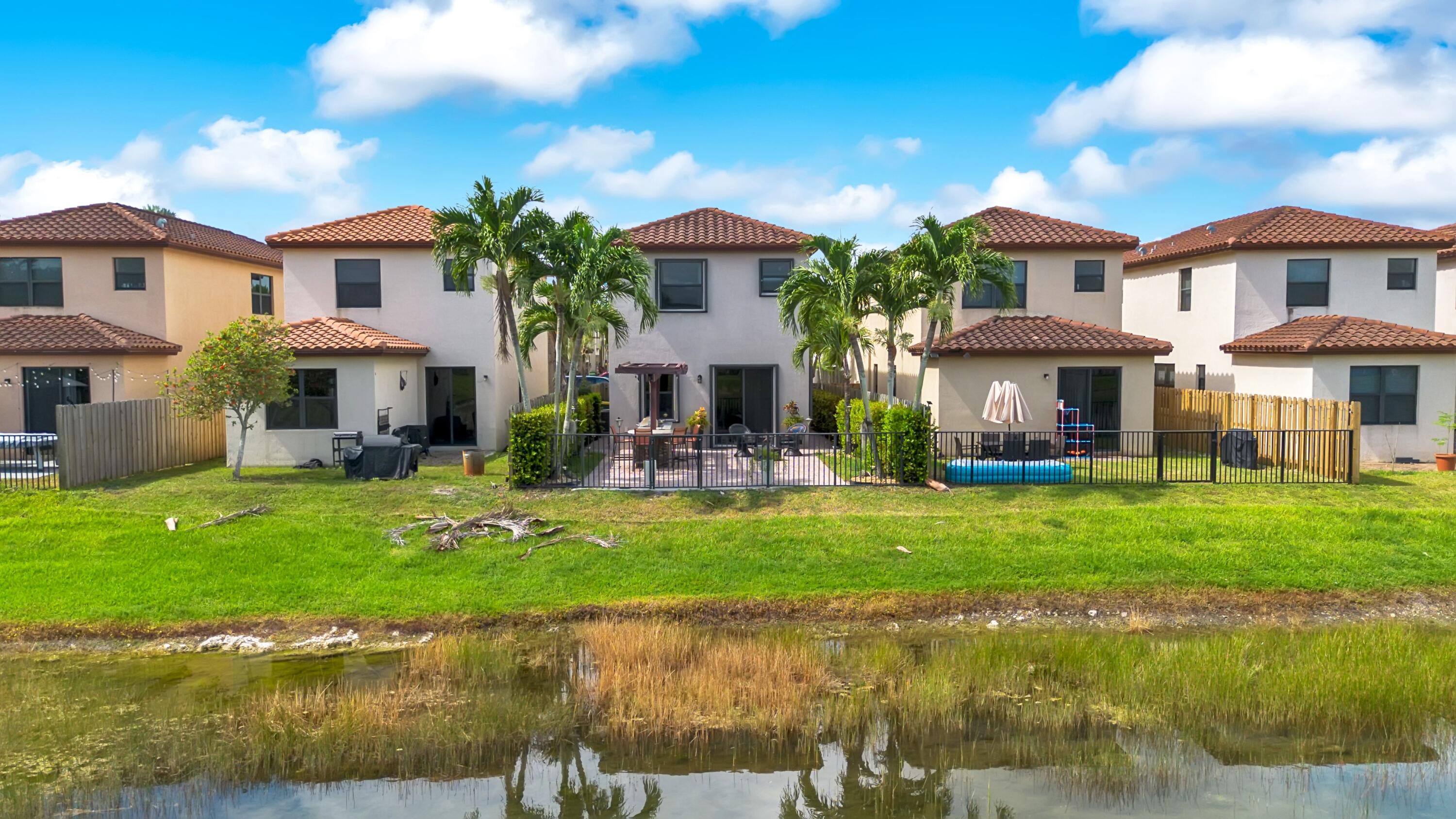 BAYWINDS OF HATTERAS REPLAT - Residential