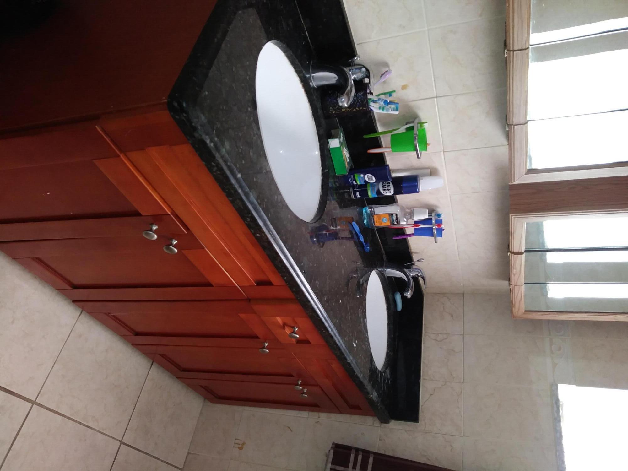 LAKES AT PEMBROKE - Residential Lease