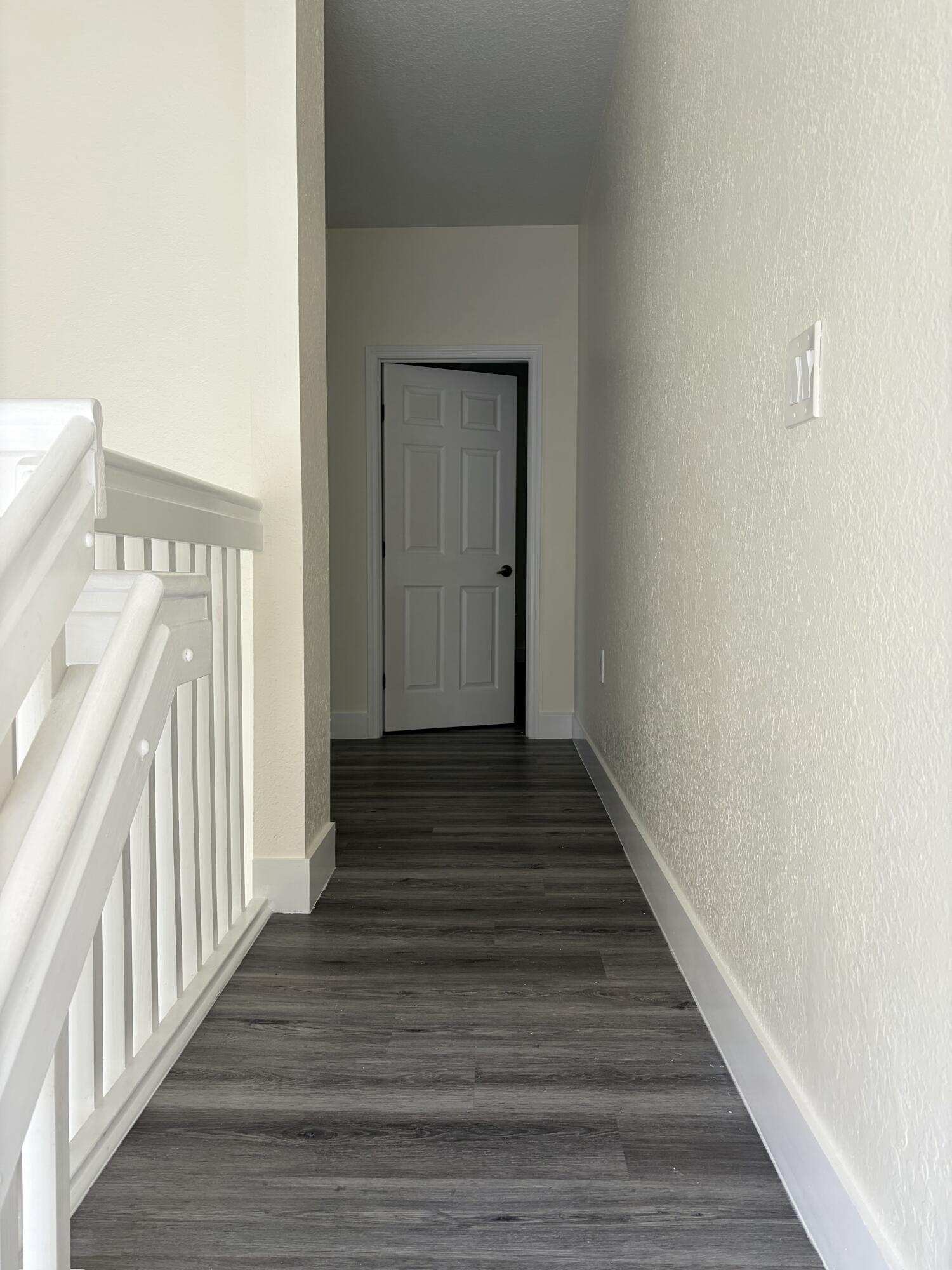 LAKES AT PEMBROKE - Residential Lease