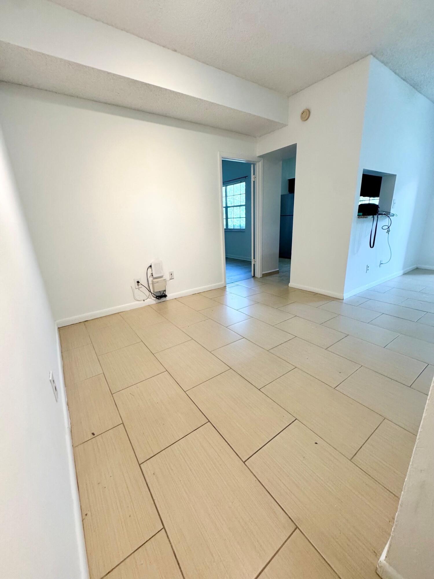 WATERS EDGE AT DEERFIELD CONDO - Residential Lease