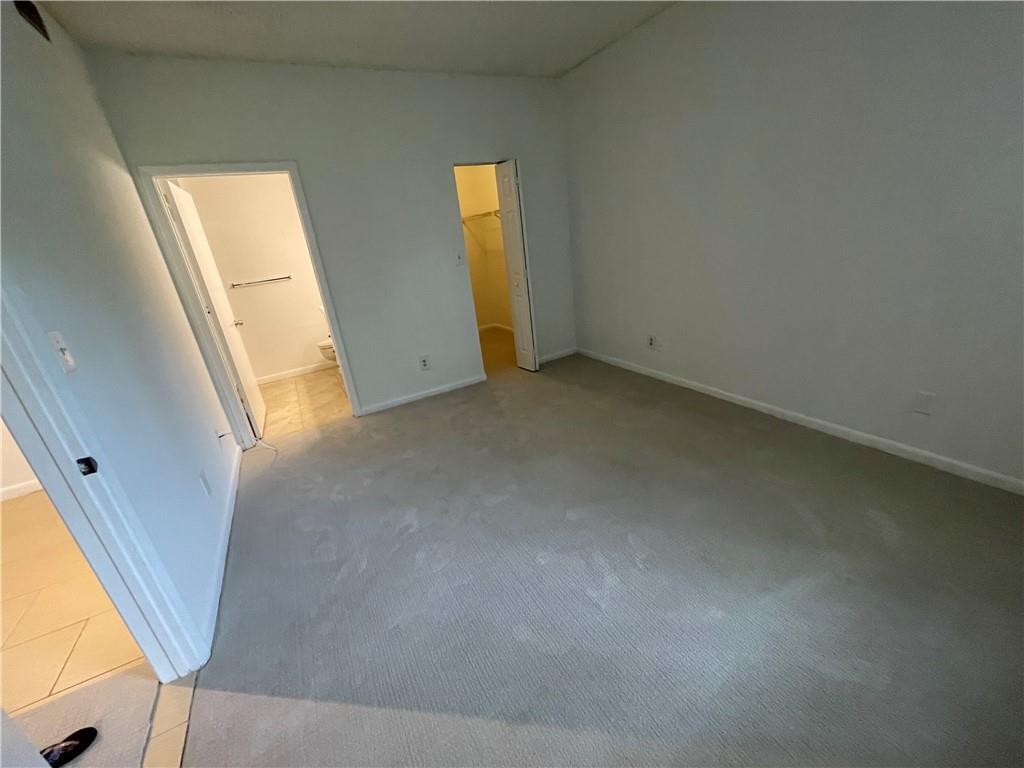 WATERS EDGE AT DEERFIELD CONDO - Residential Lease
