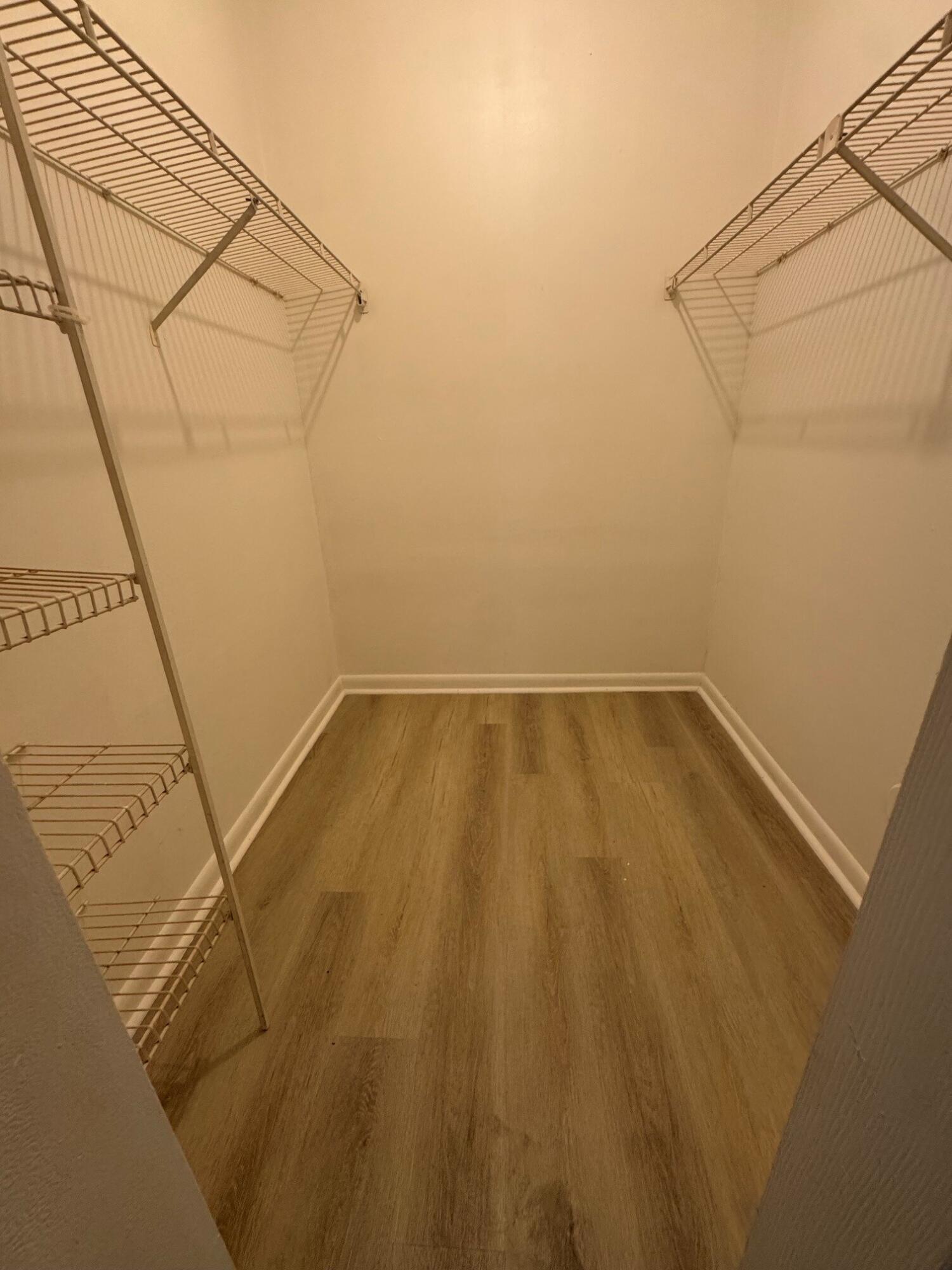 WATERS EDGE AT DEERFIELD CONDO - Residential Lease