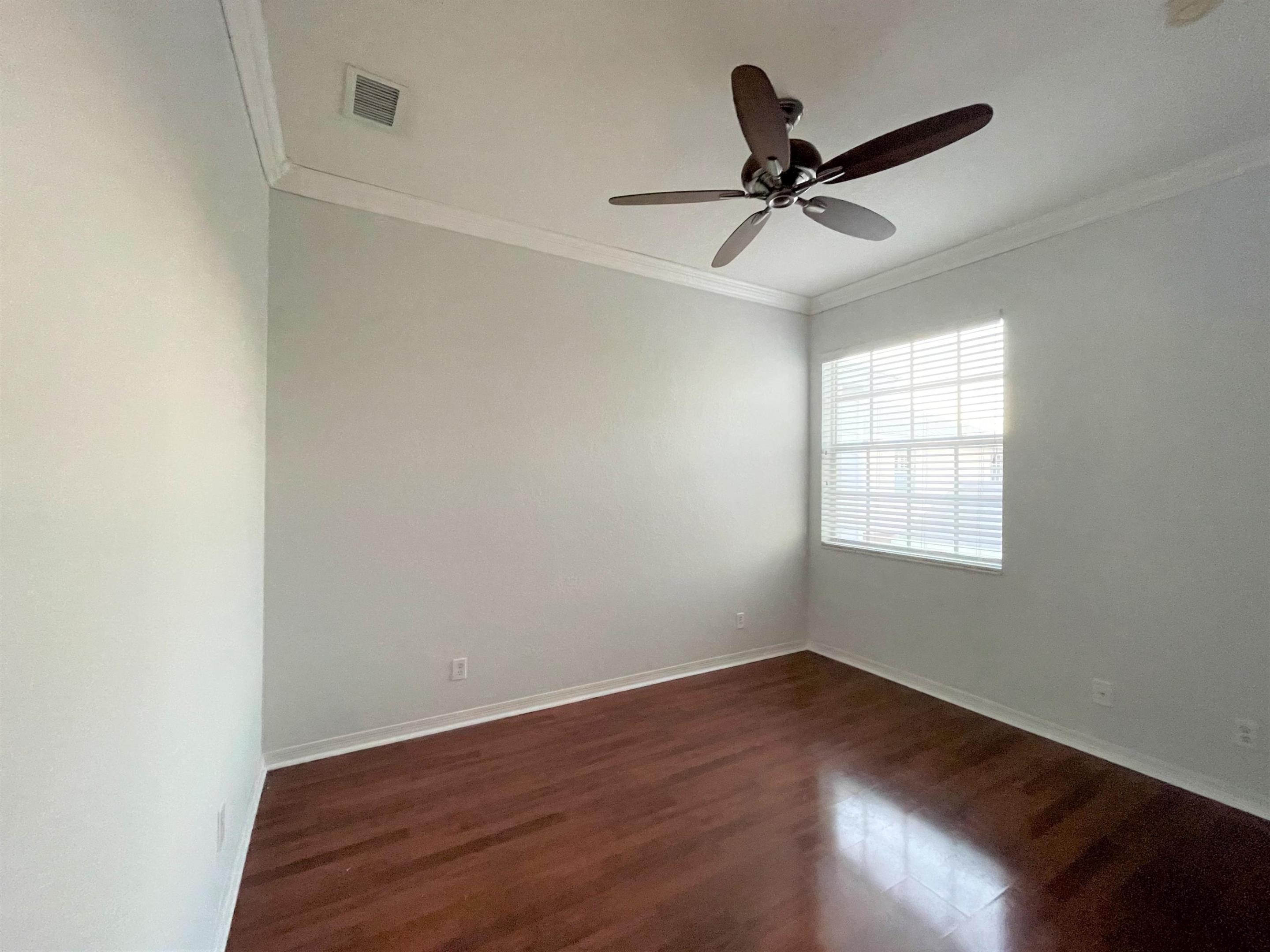 PINEAPPLE VILLAGE NORTH - Residential Lease