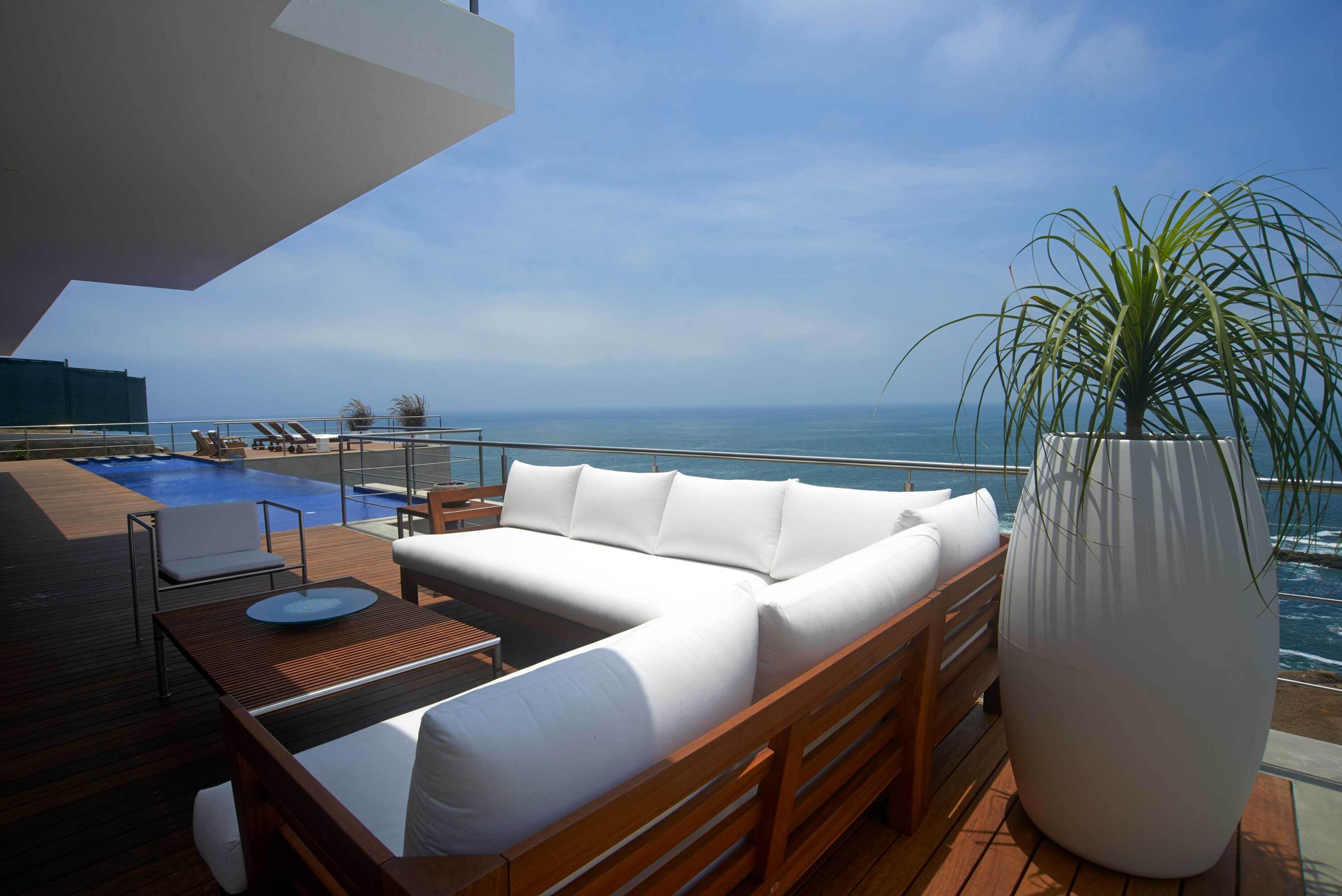 CLUB NAUTICO POSEIDON - ZONA SOL DEL MAR - PUCUSAN - Residential