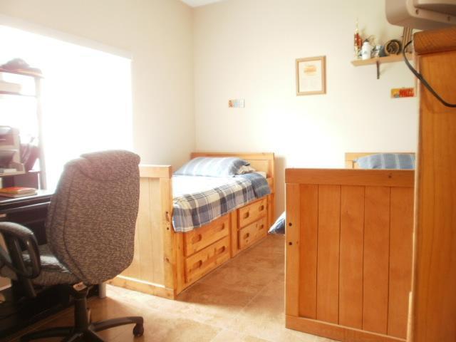 LANSDOWNE/Bay Estates - Residential Lease