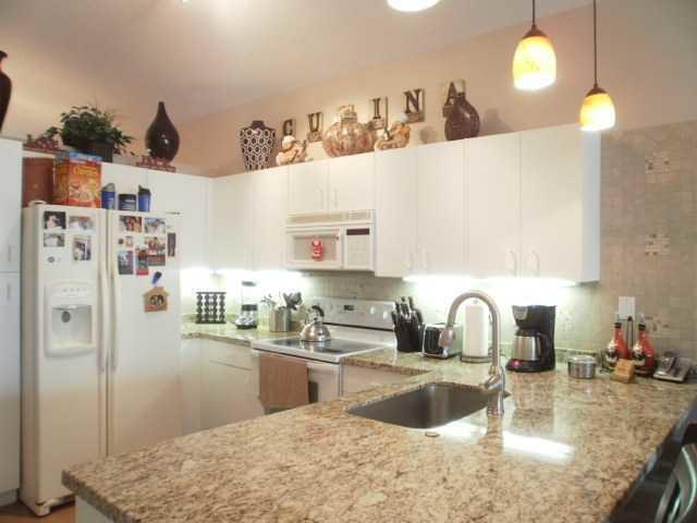 LANSDOWNE/Bay Estates - Residential Lease