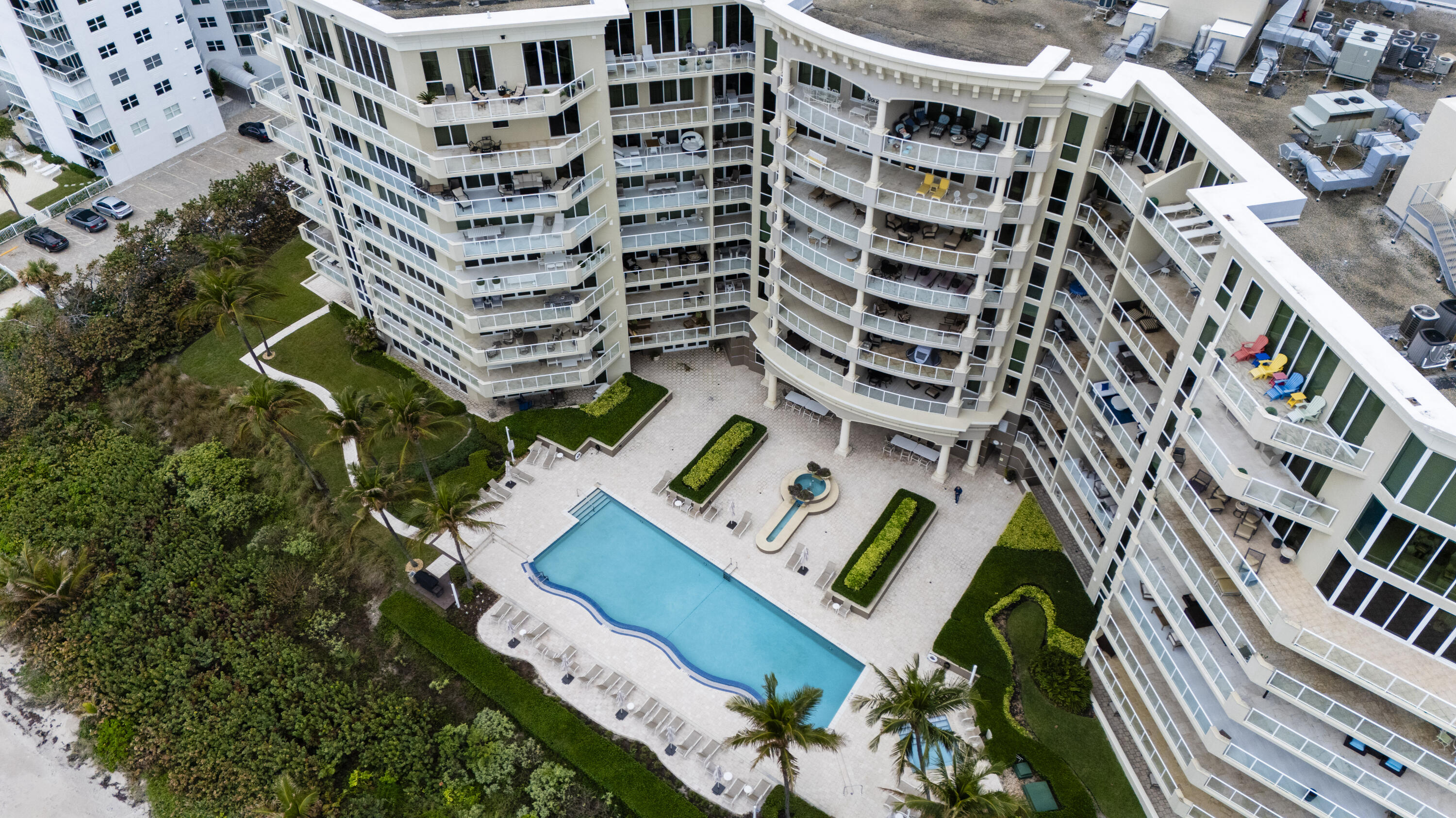 OCEAN GRANDE BEACH & MARINA - Residential