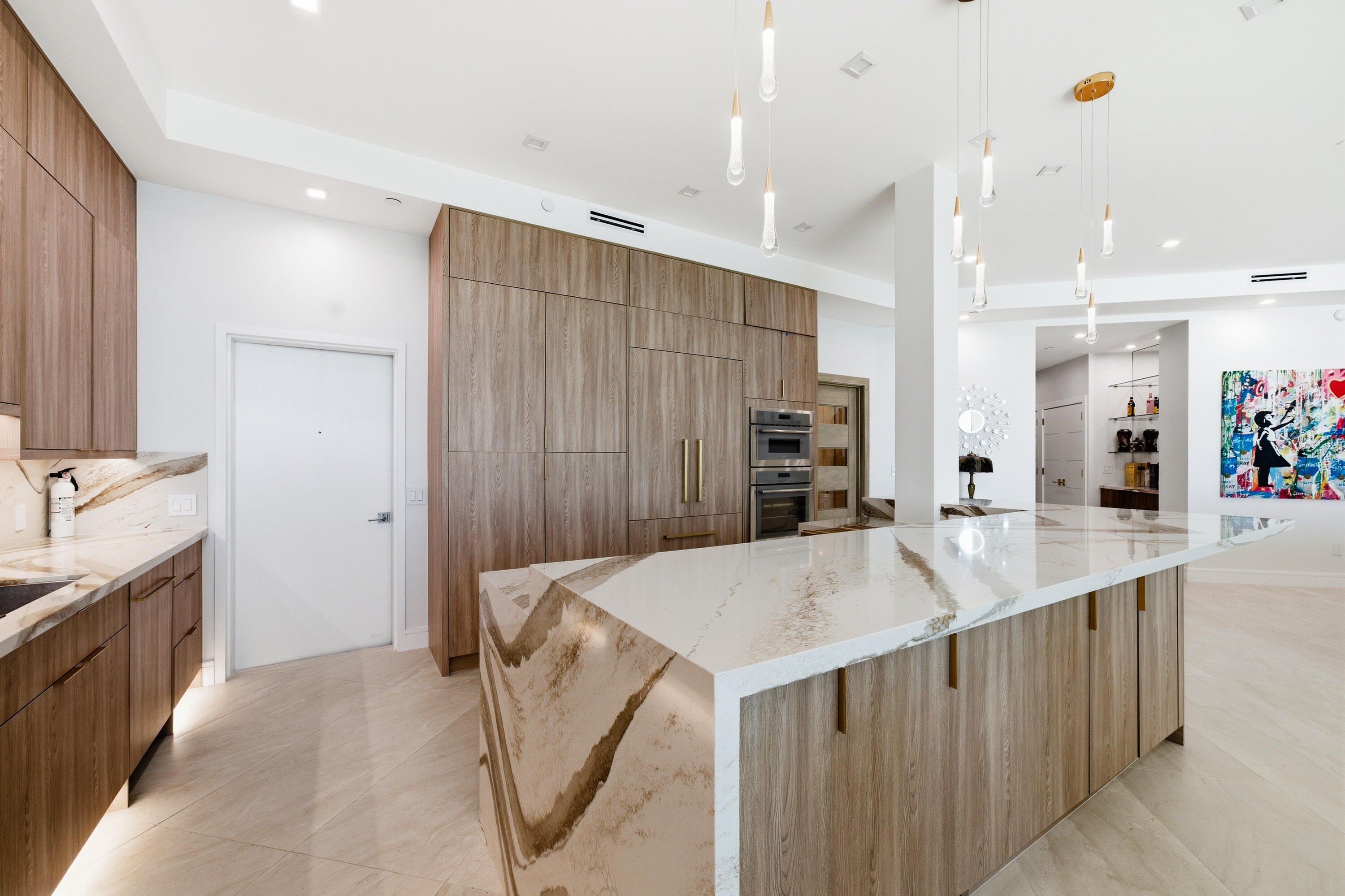 OCEAN GRANDE BEACH & MARINA - Residential