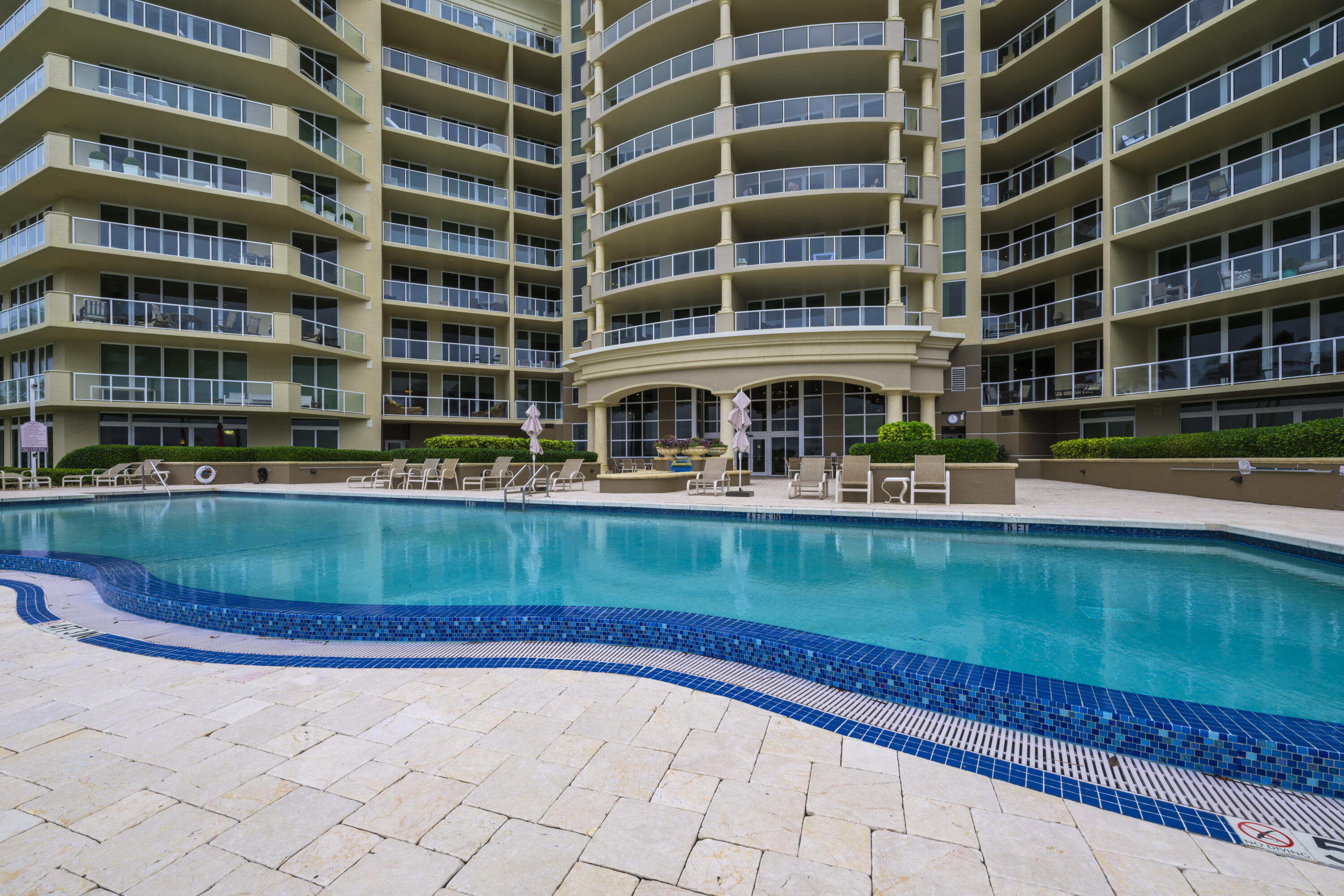 OCEAN GRANDE BEACH & MARINA - Residential