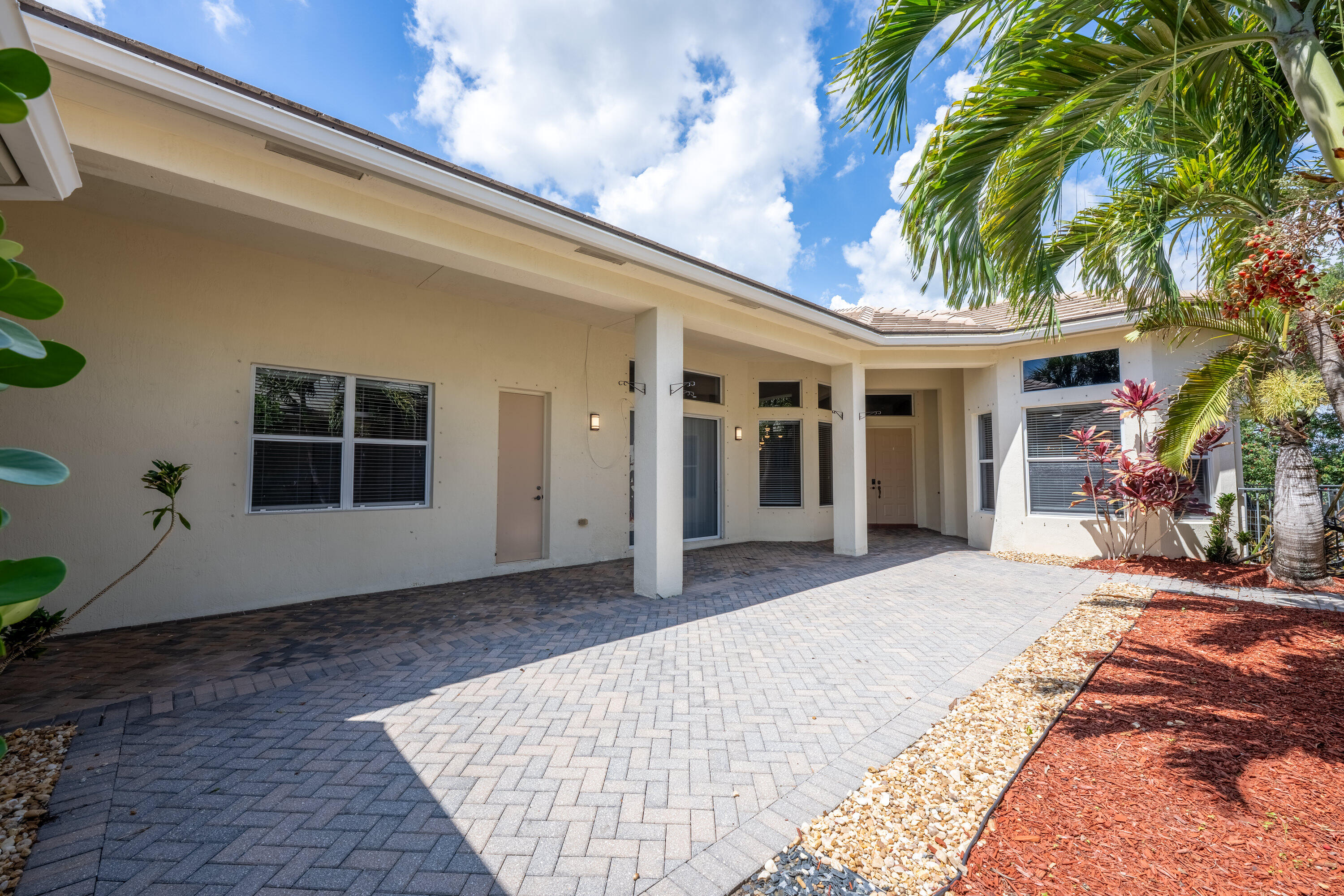 OSPREY ISLES PUD - Residential Lease