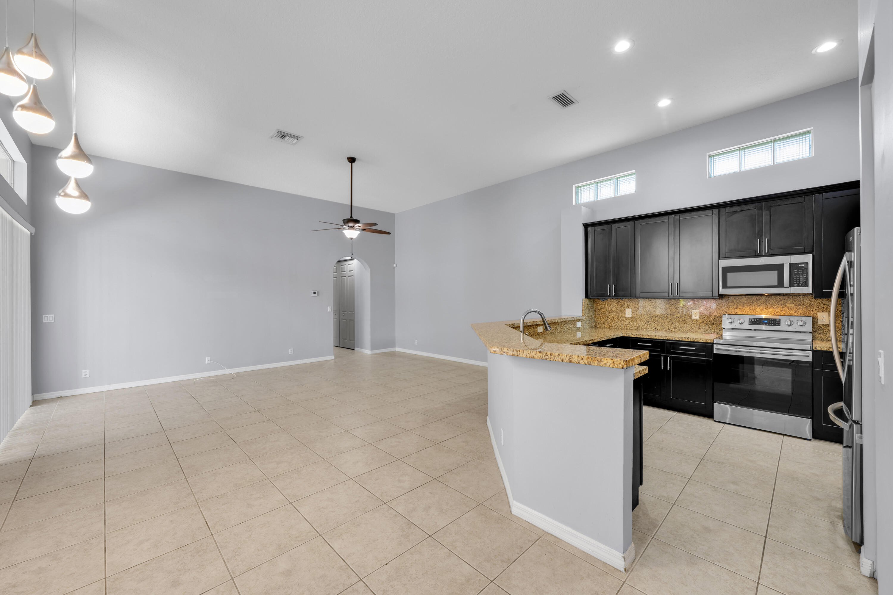 OSPREY ISLES PUD - Residential Lease