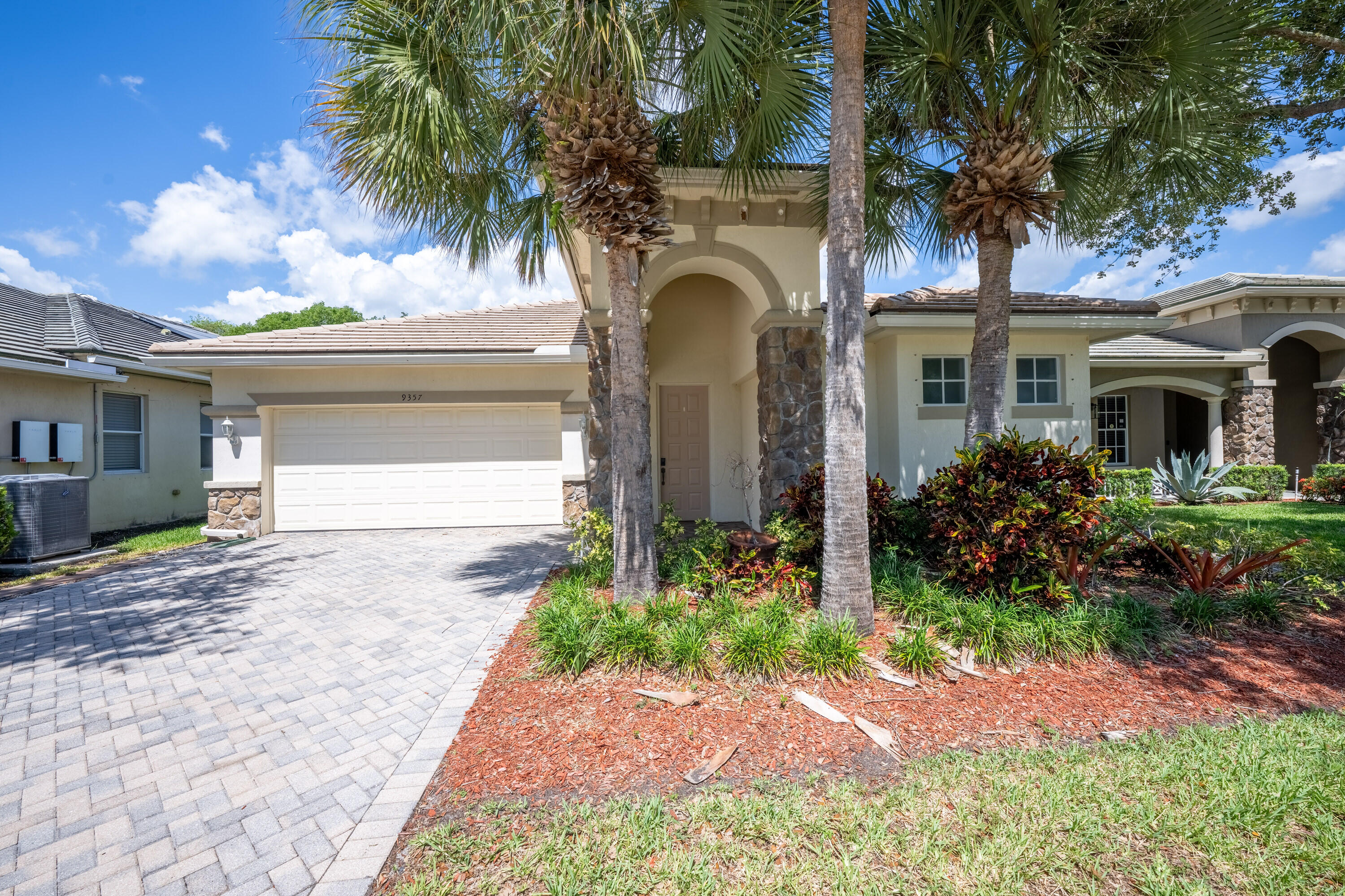 OSPREY ISLES PUD - Residential Lease