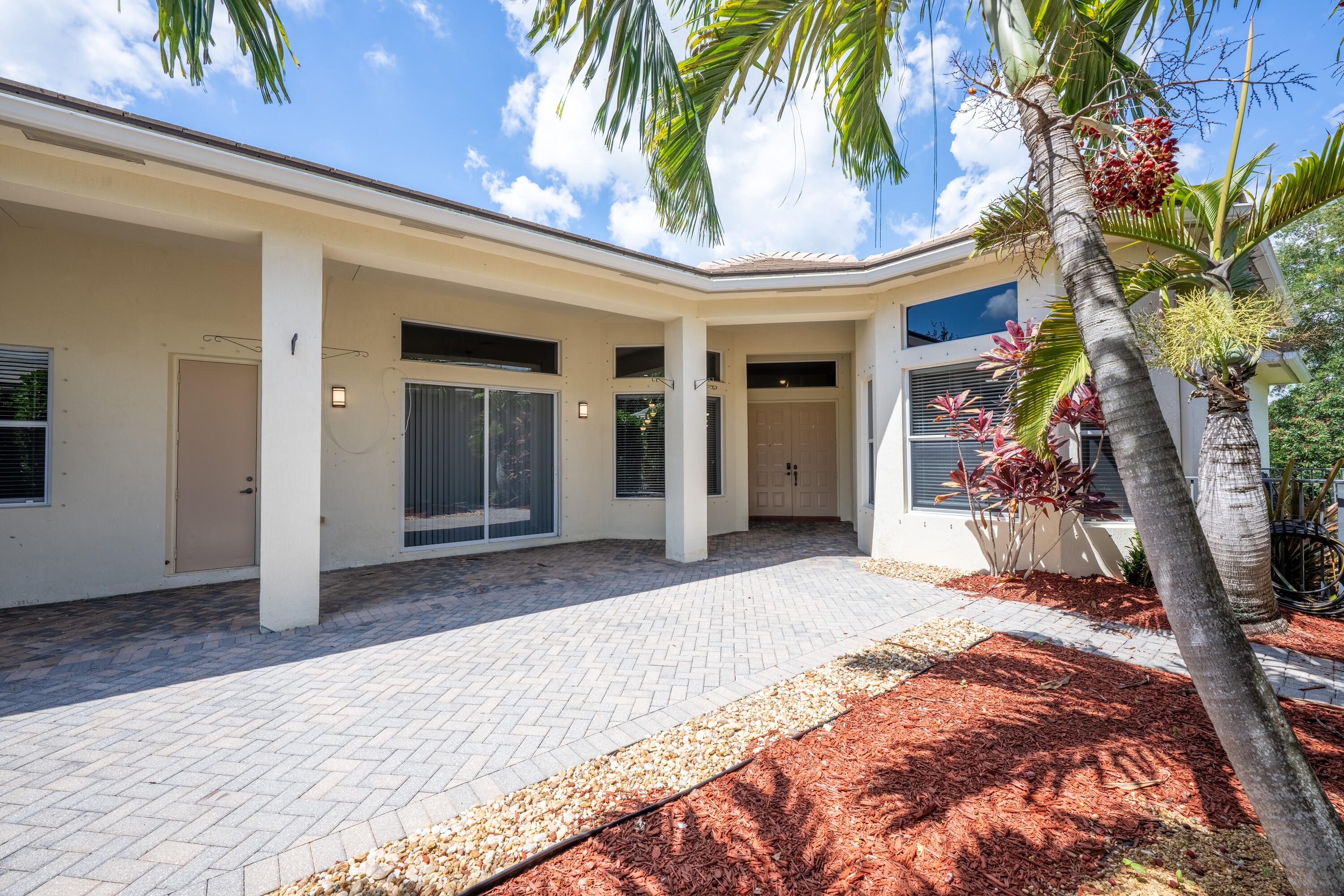 OSPREY ISLES PUD - Residential Lease