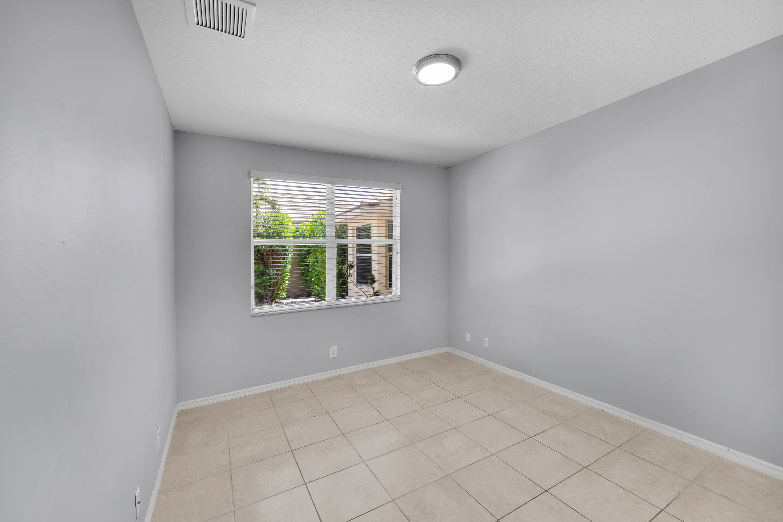 OSPREY ISLES PUD - Residential Lease