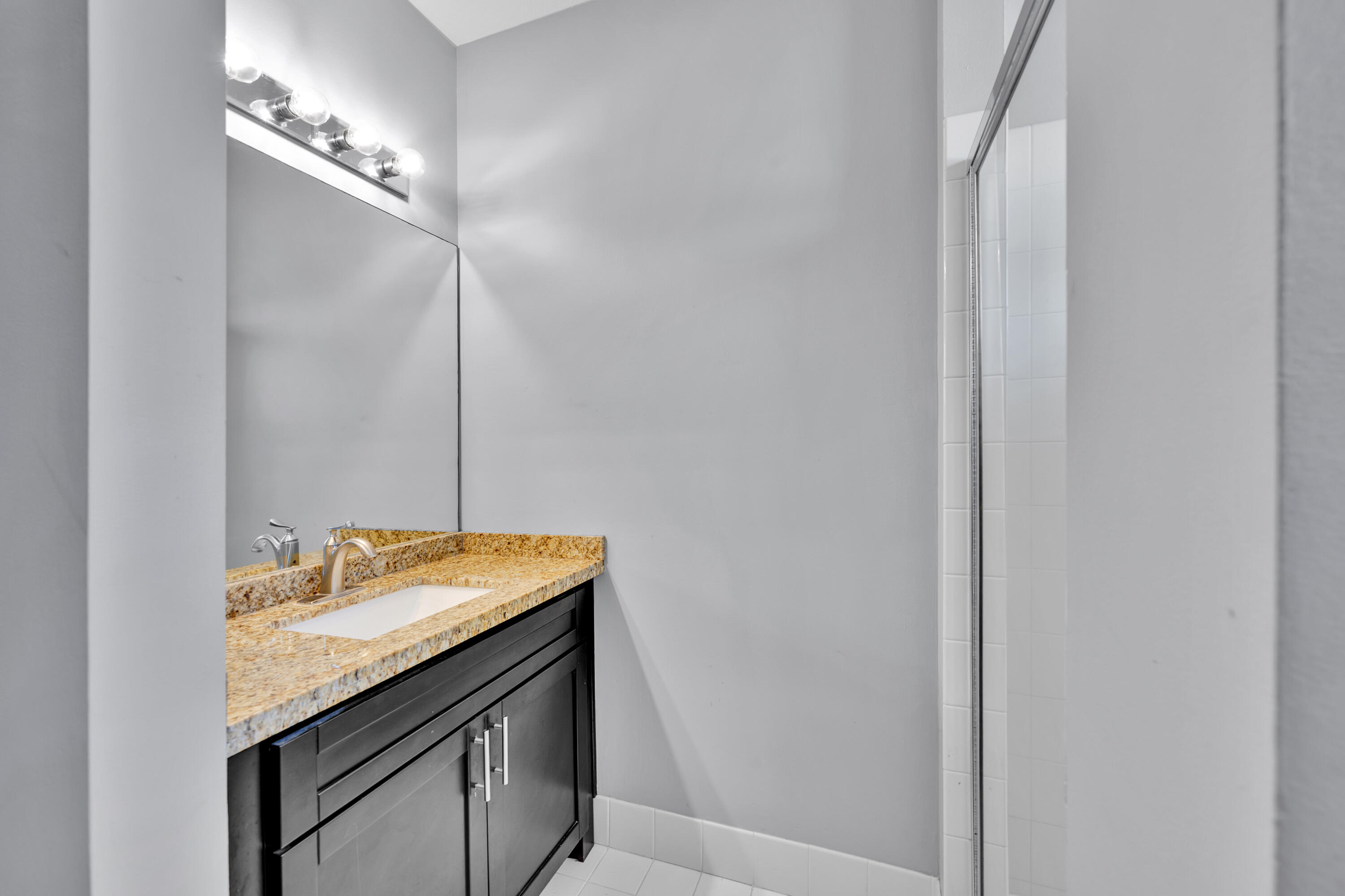 OSPREY ISLES PUD - Residential Lease
