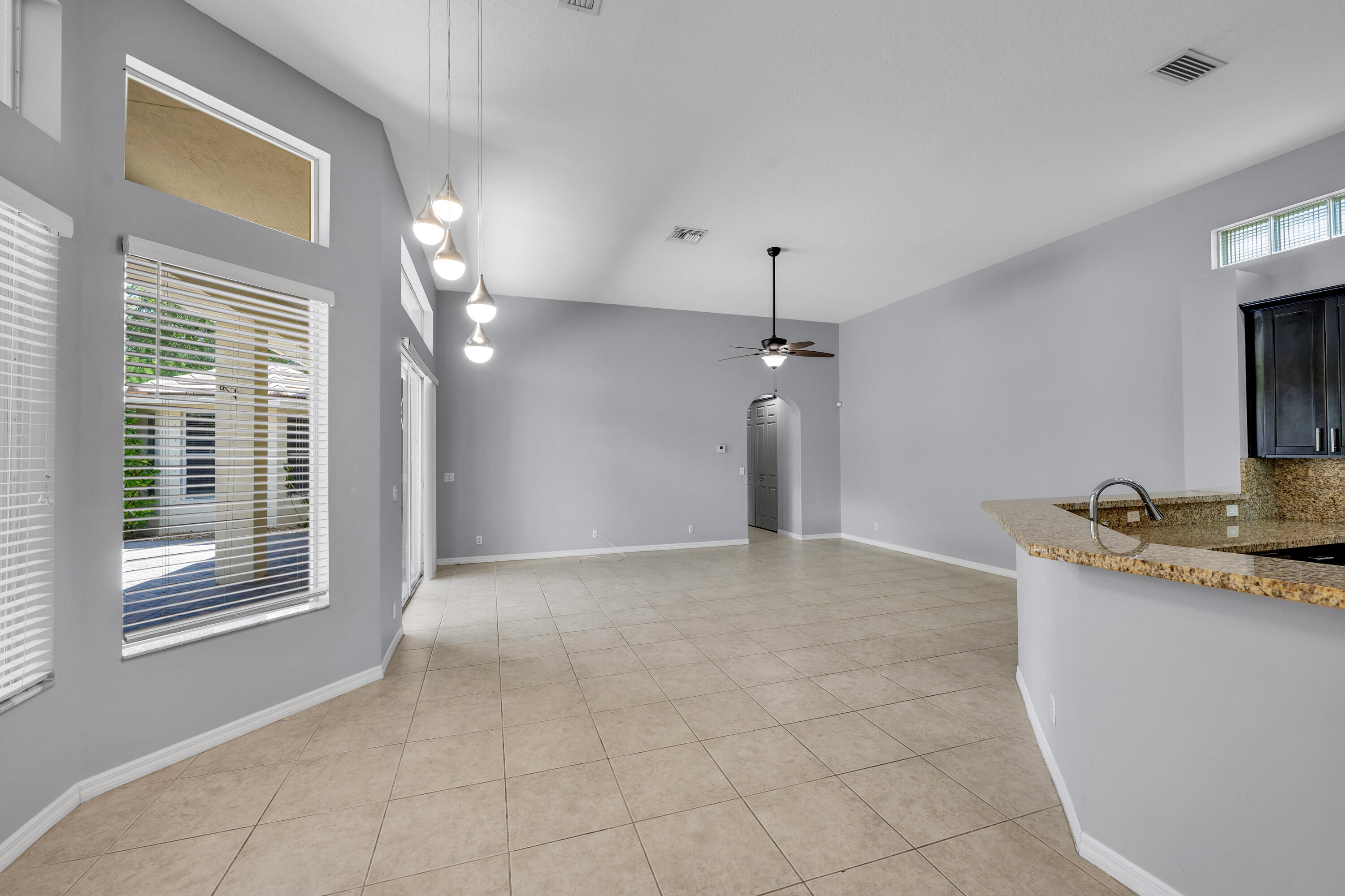 OSPREY ISLES PUD - Residential Lease