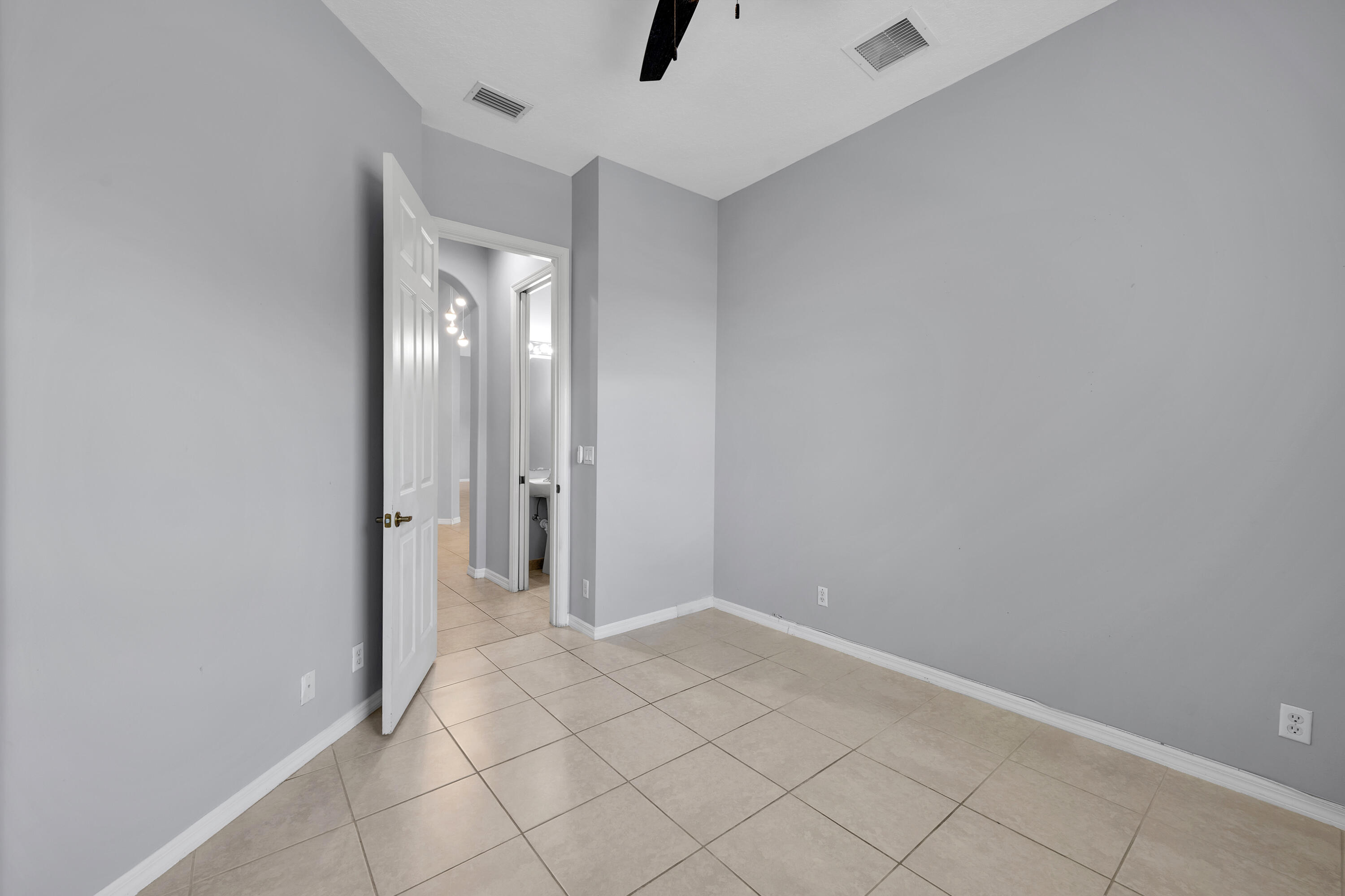 OSPREY ISLES PUD - Residential Lease