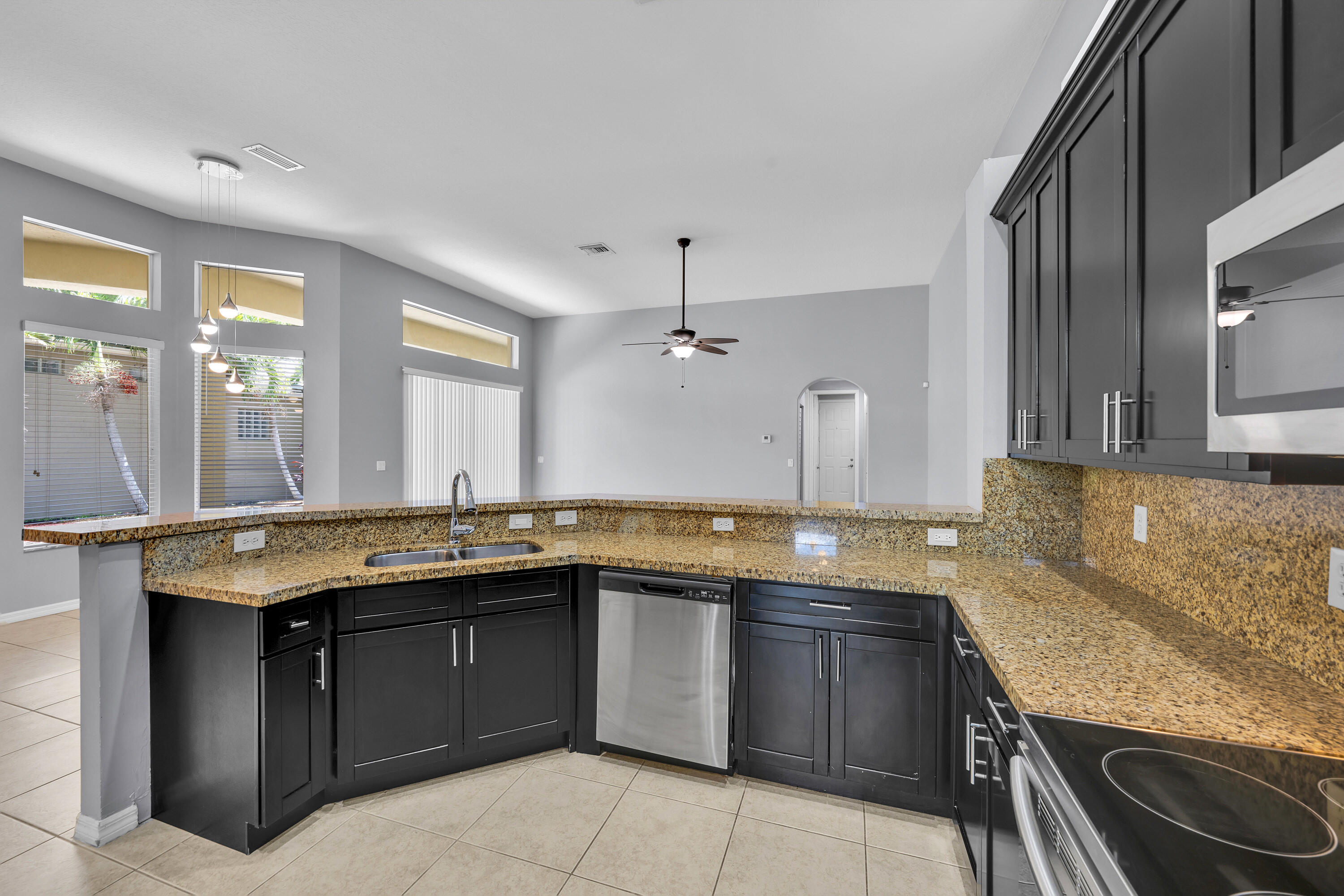OSPREY ISLES PUD - Residential Lease