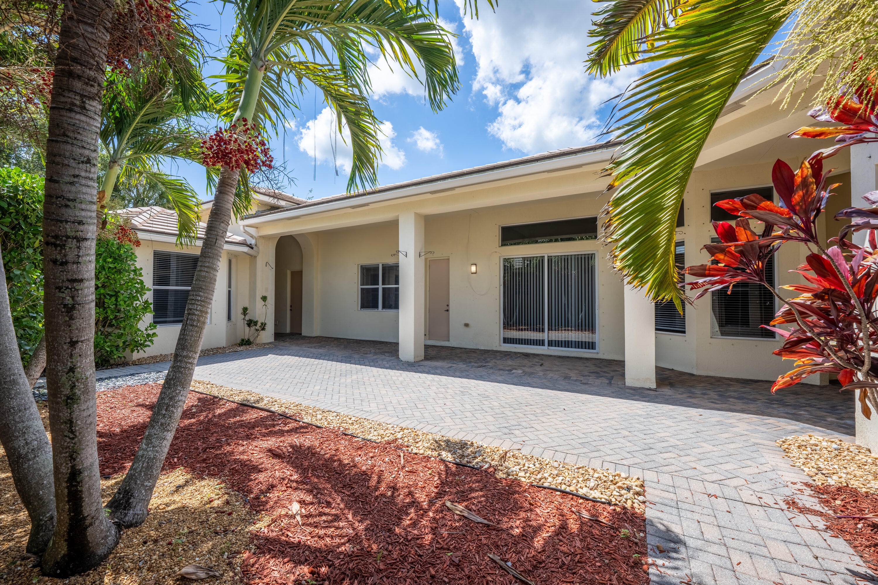 OSPREY ISLES PUD - Residential Lease