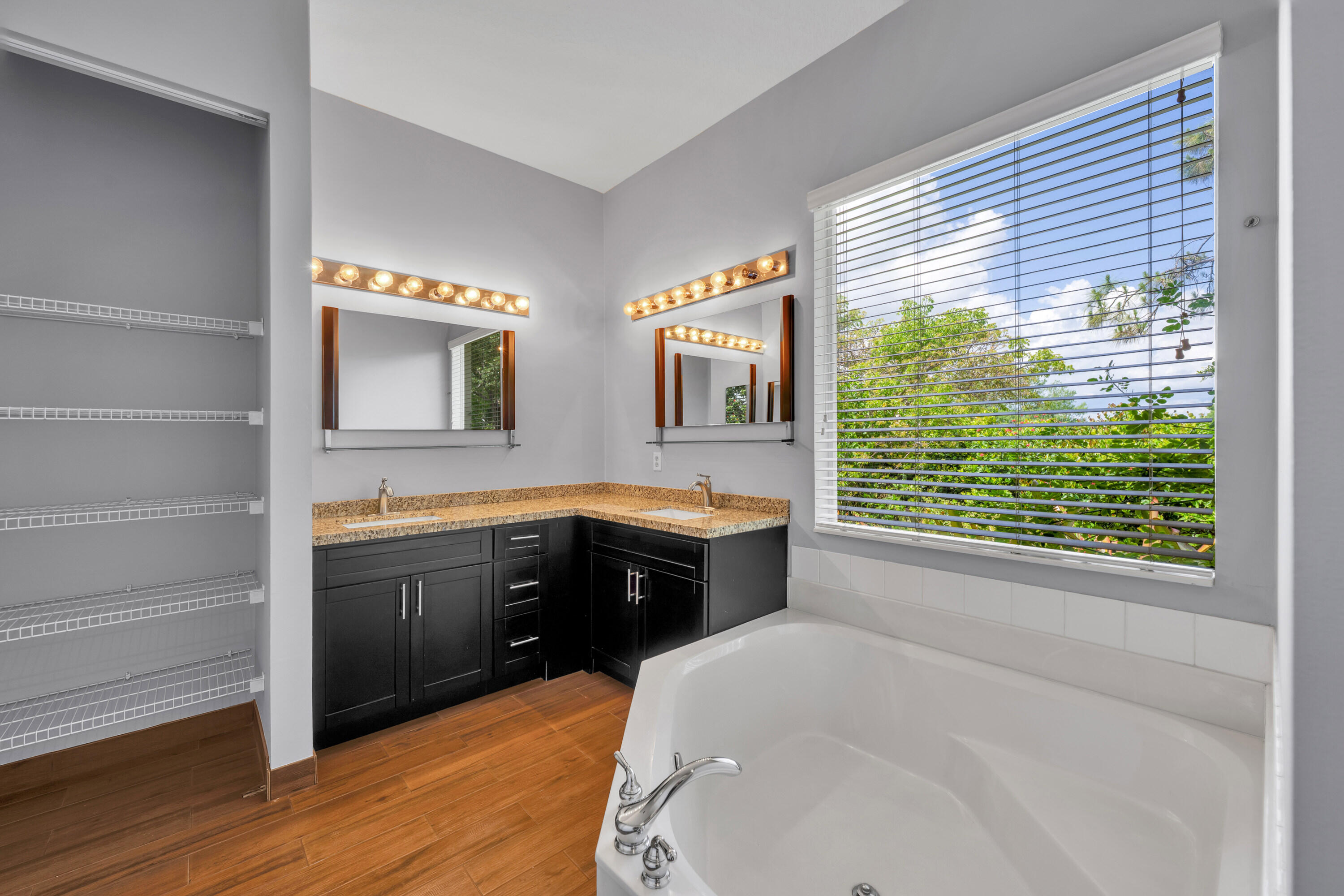 OSPREY ISLES PUD - Residential Lease