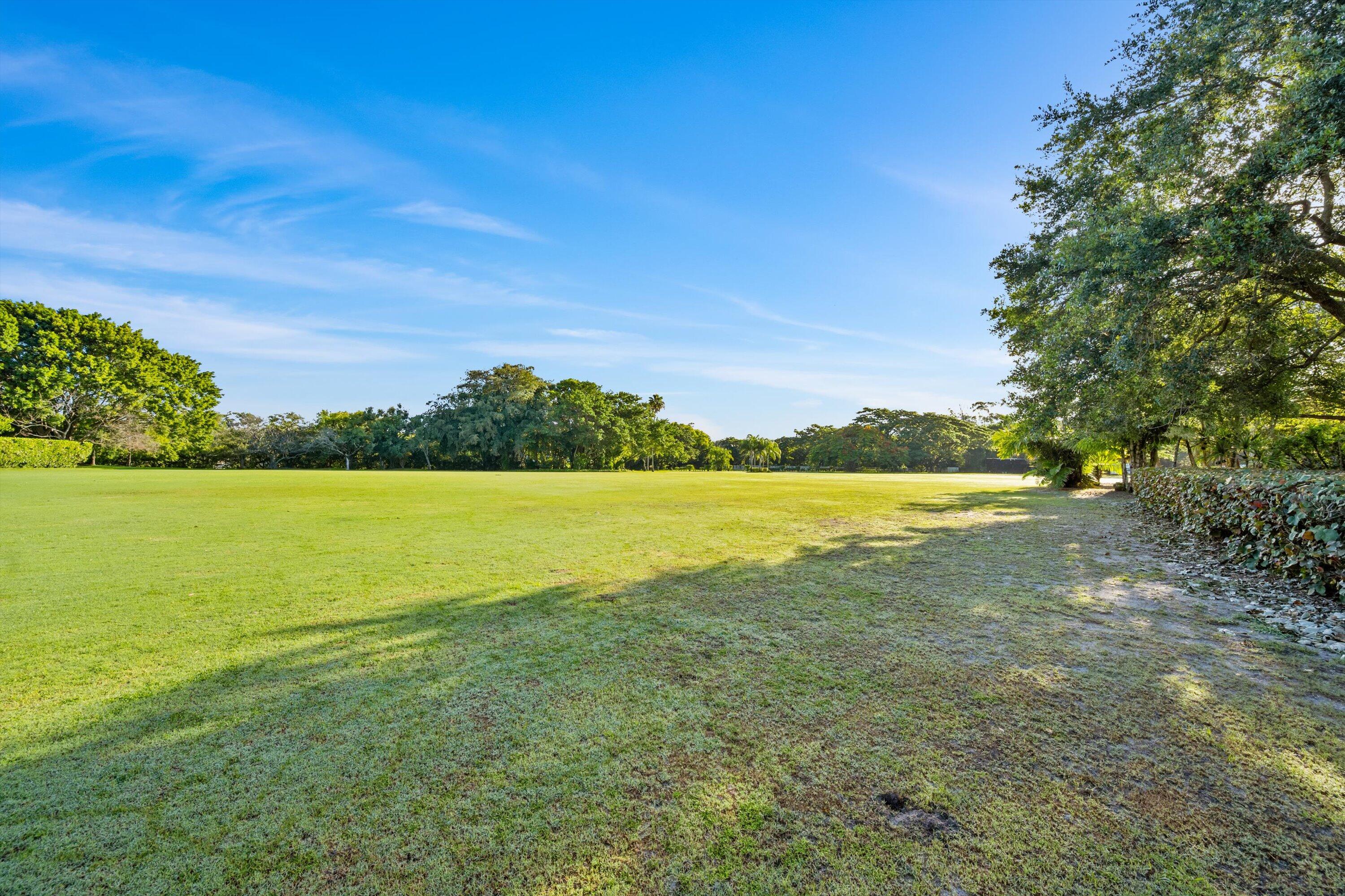 MIDA FARMS - Land