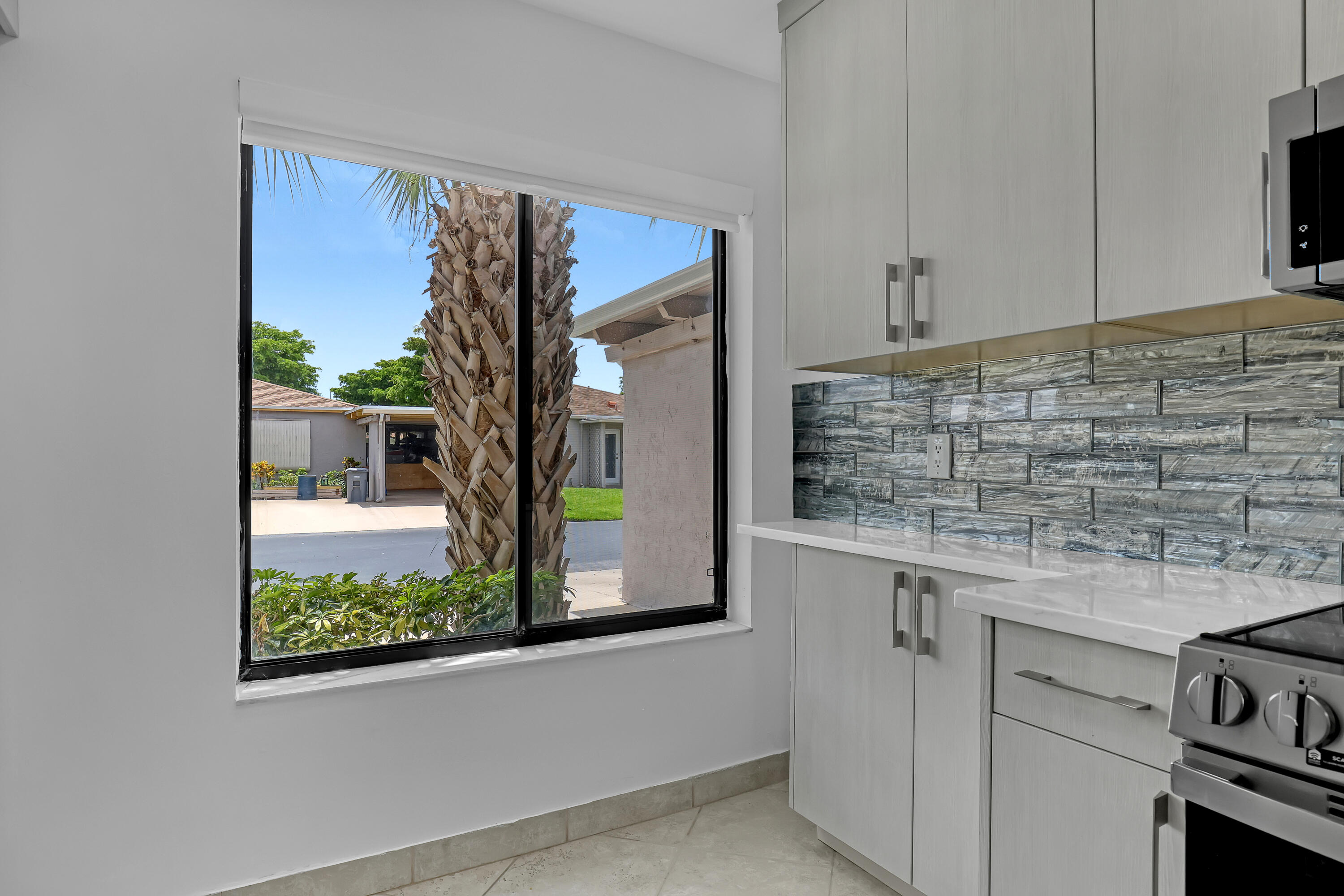 CAMELOT VILLAGE SEC 1 - Residential Lease