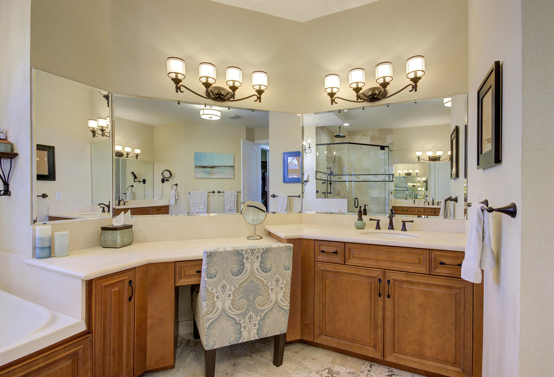 VENETIAN ISLES 2ND SEC - Residential