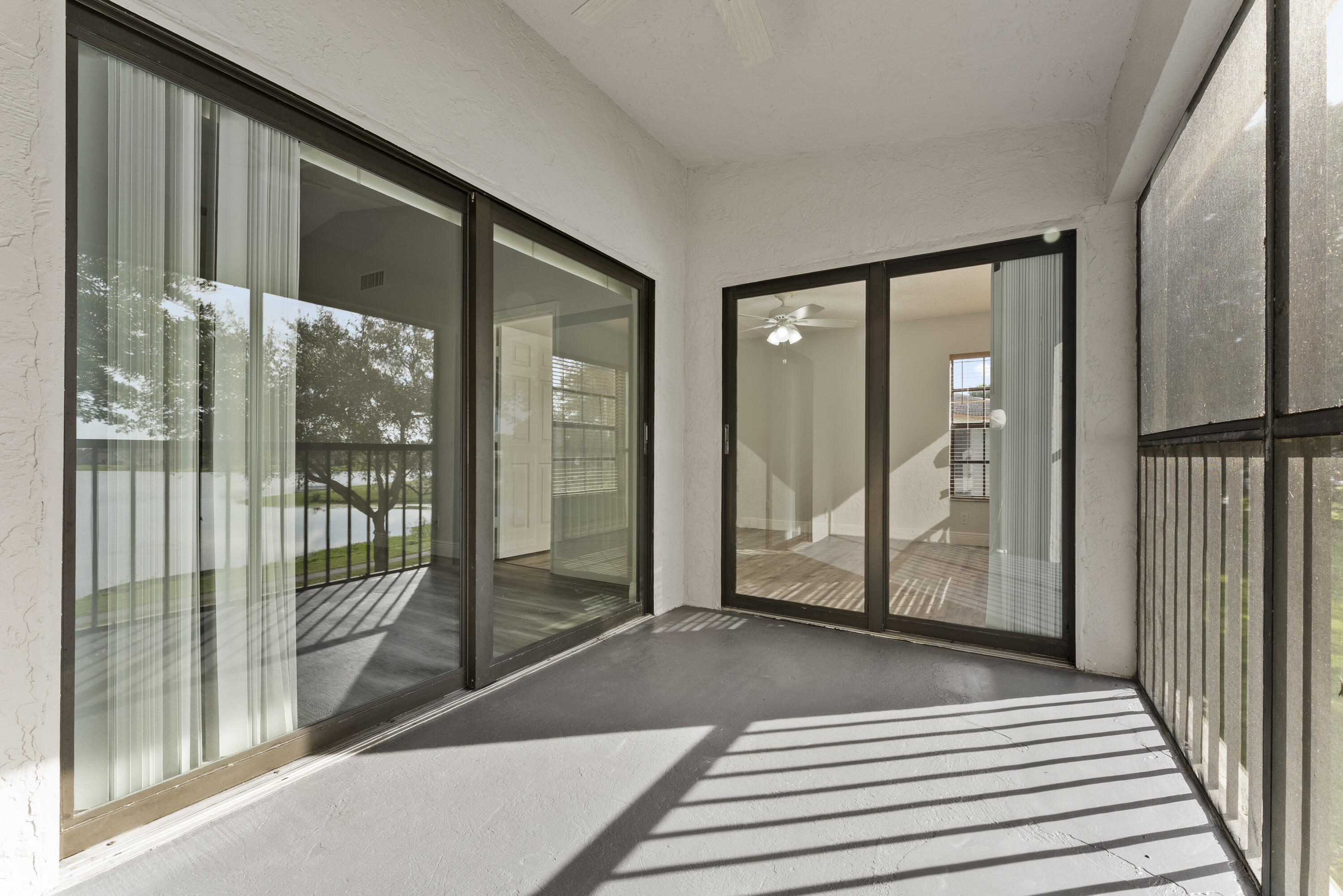 LAKE WINDWOOD CONDO - Residential Lease