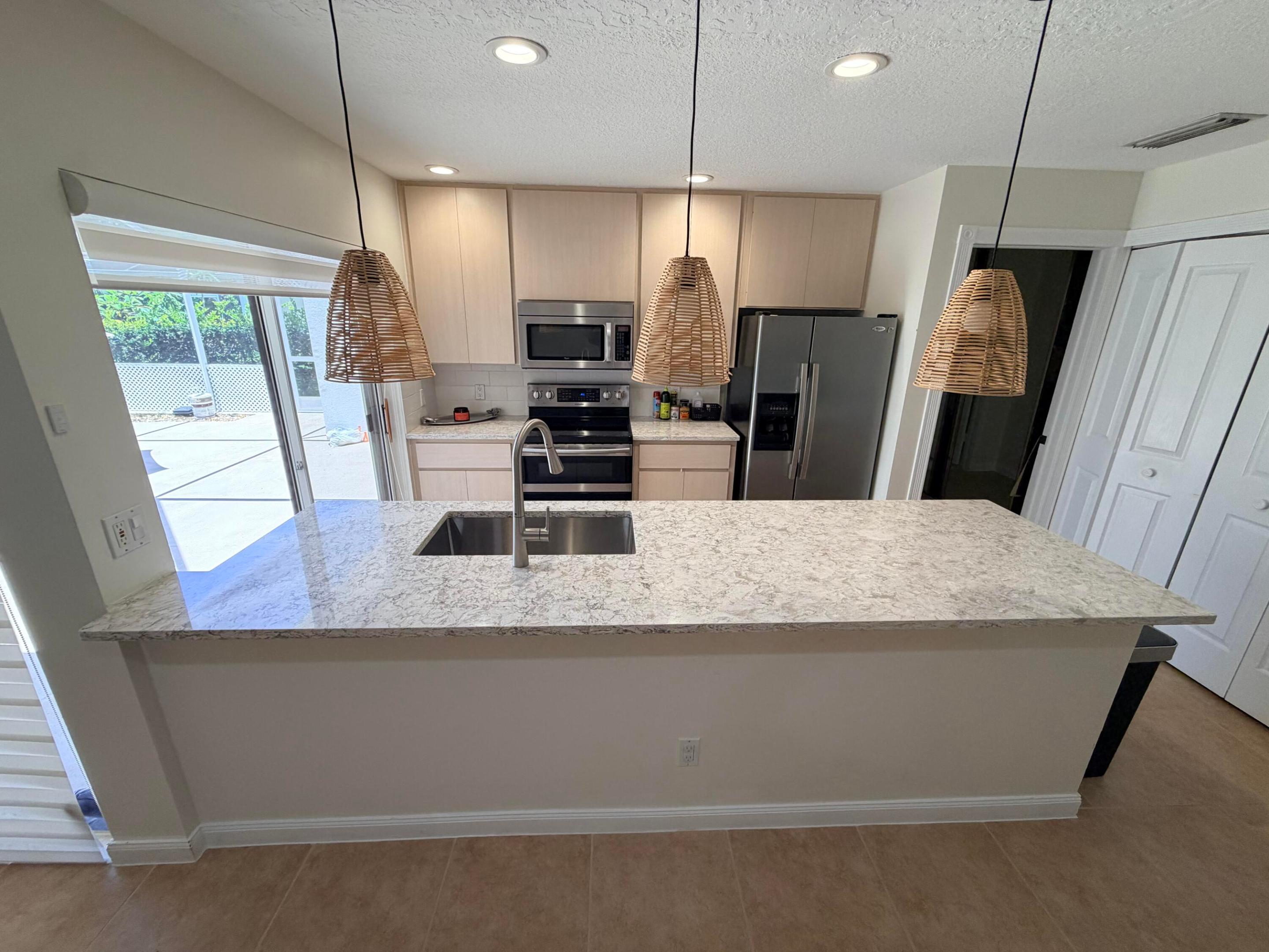 LAKE CATHERINE - Residential Lease