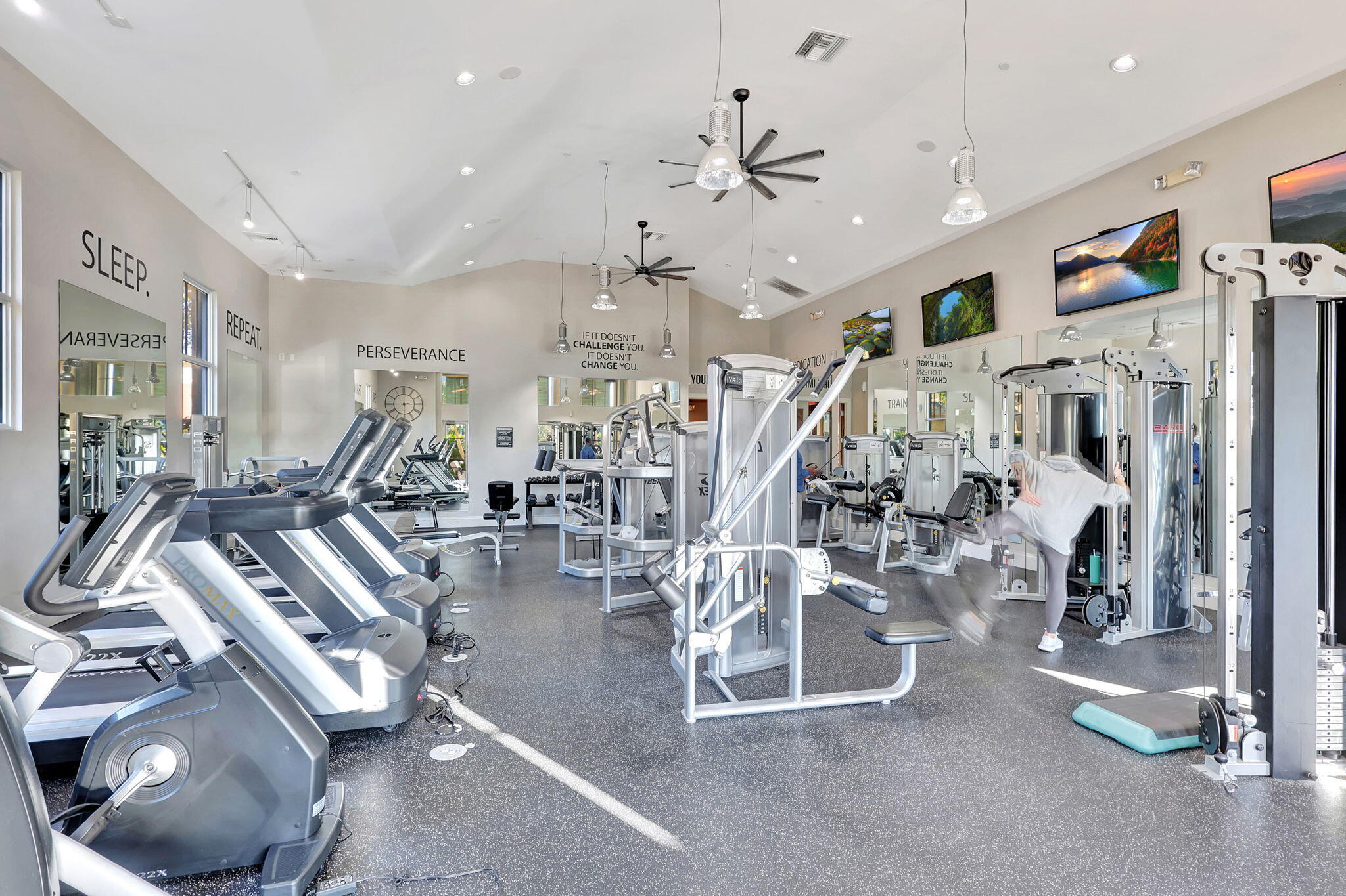 CITYSIDE CONDO - Residential Lease