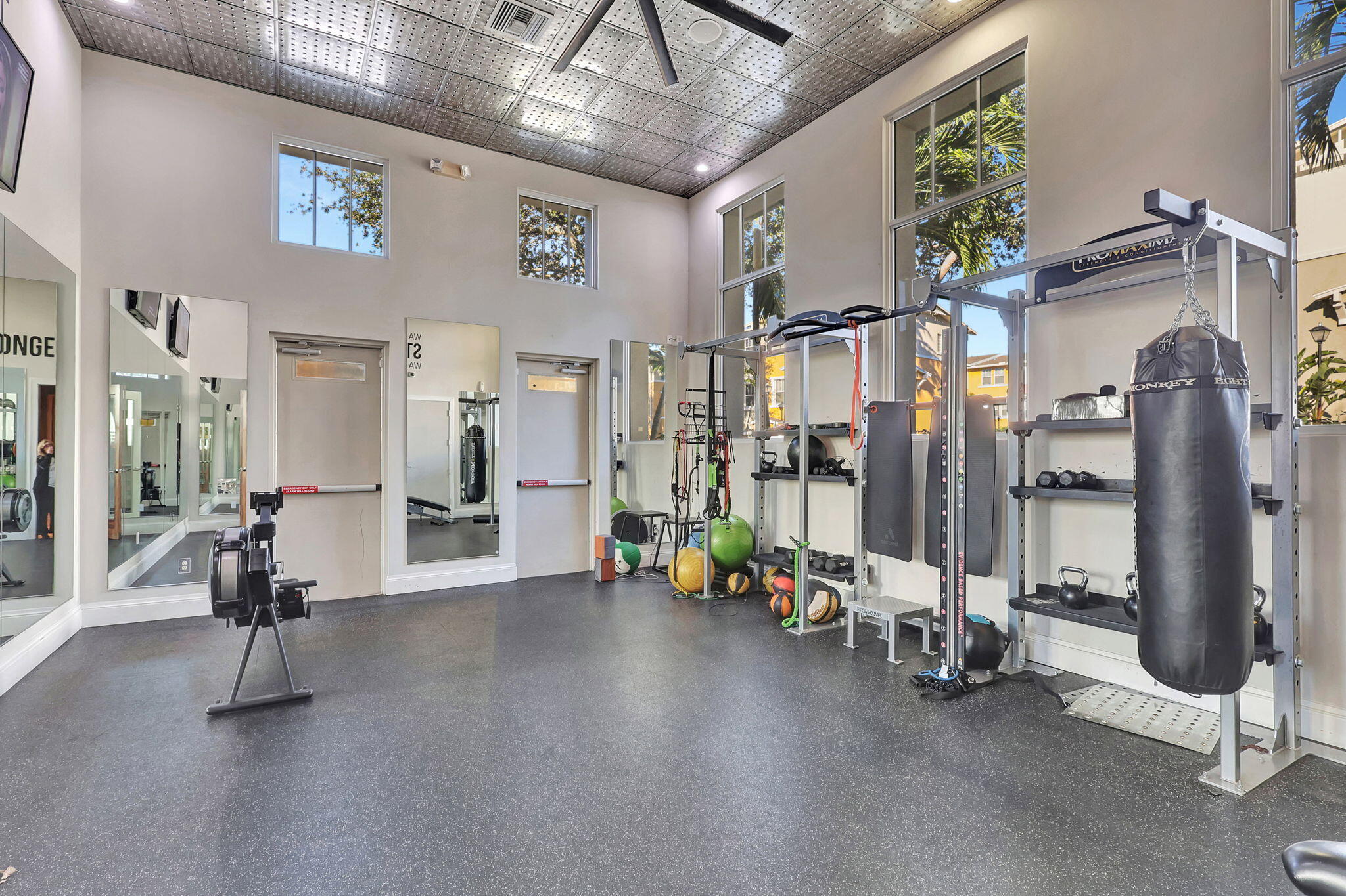 CITYSIDE CONDO - Residential Lease