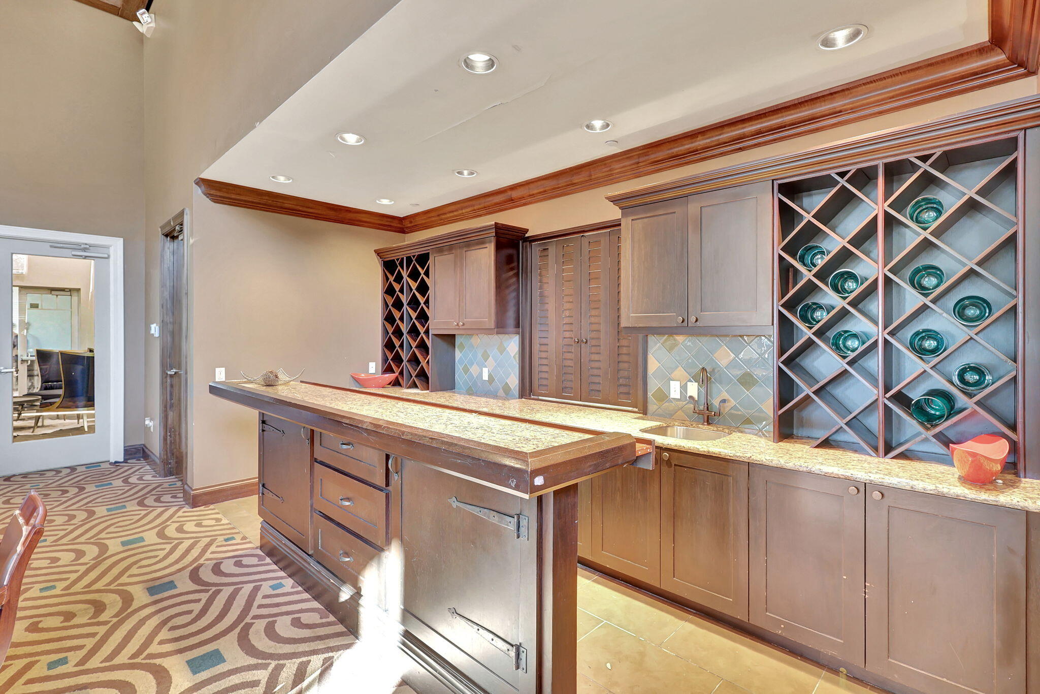 CITYSIDE CONDO - Residential Lease