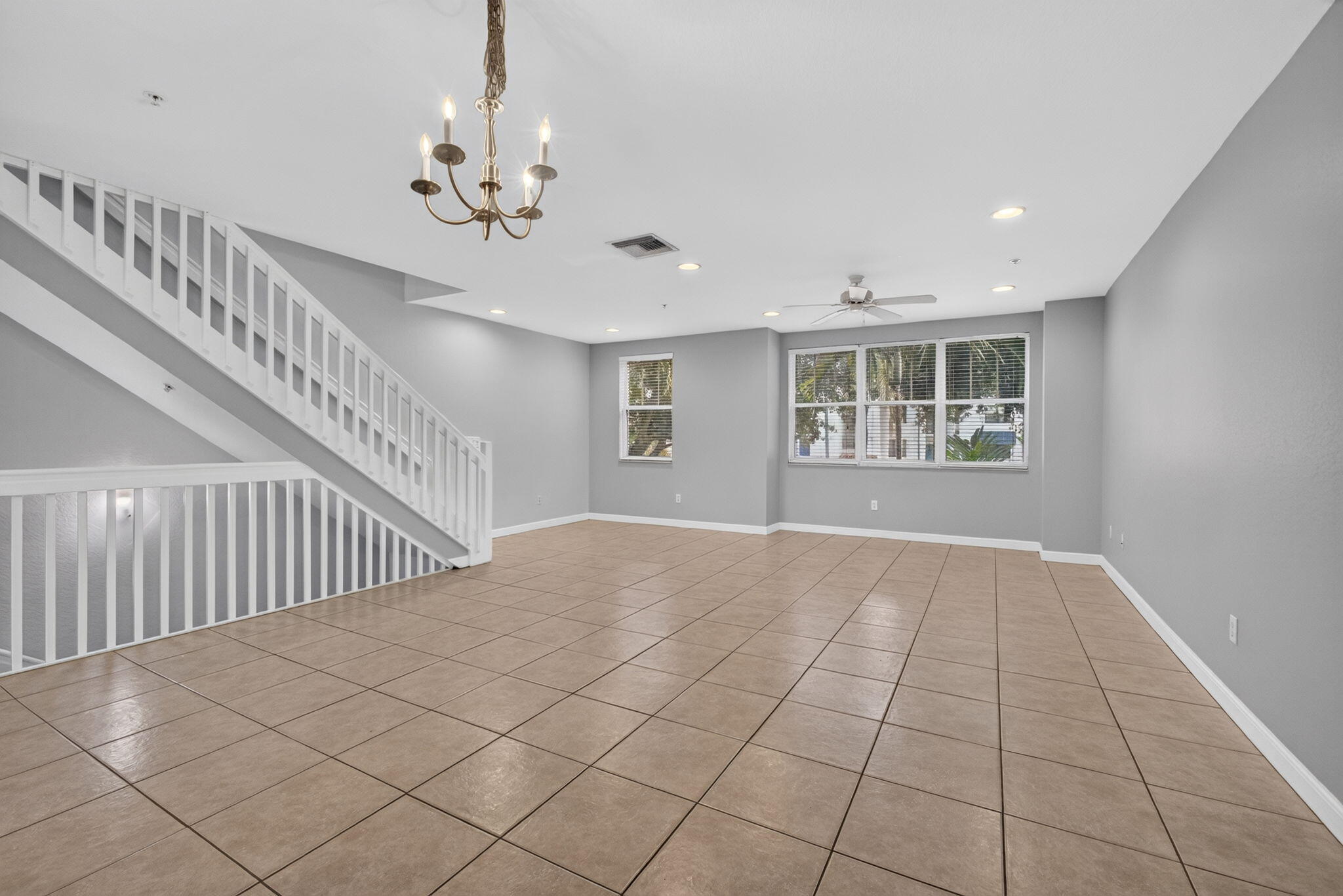 CITYSIDE CONDO - Residential Lease