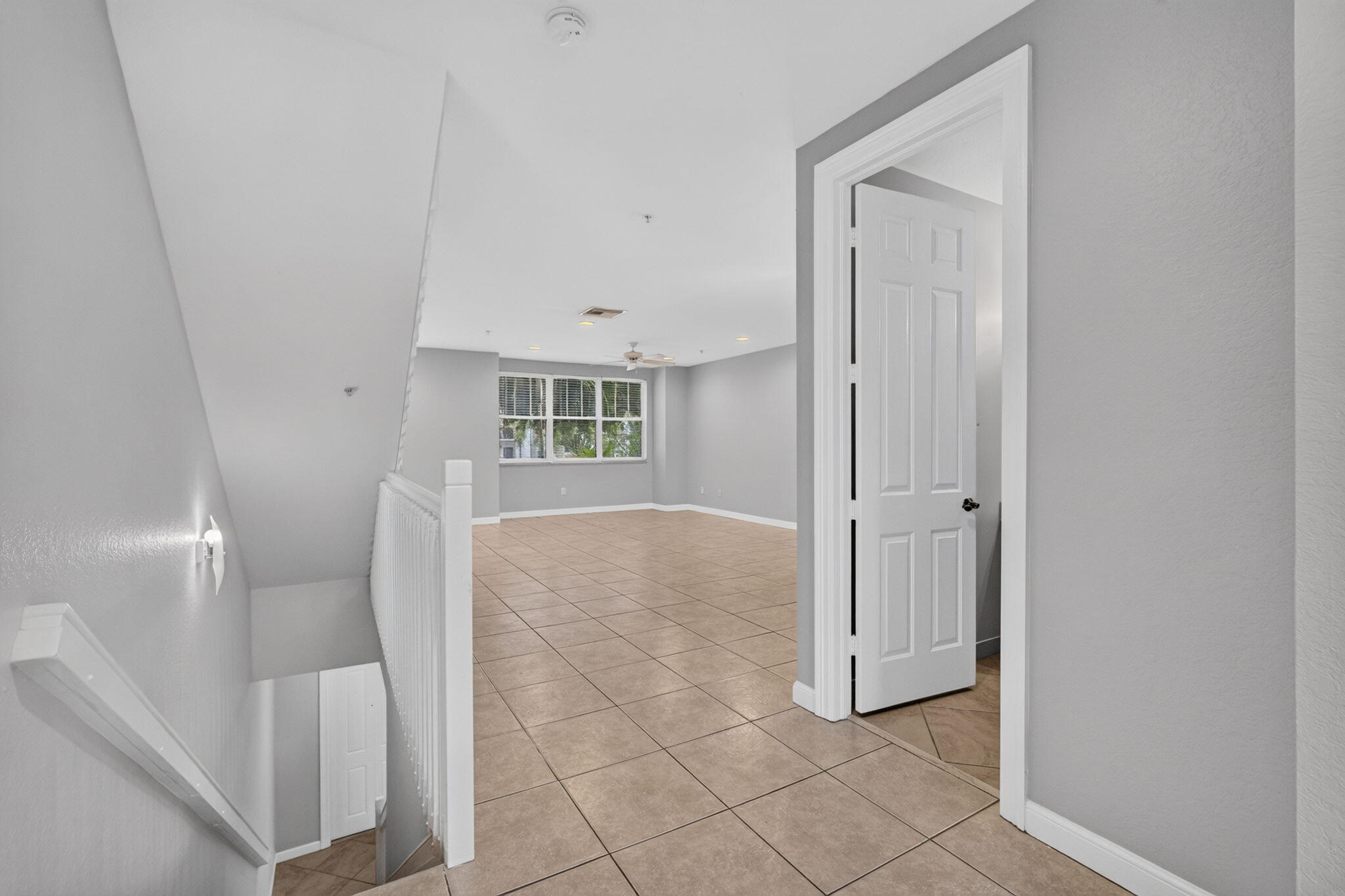 CITYSIDE CONDO - Residential Lease