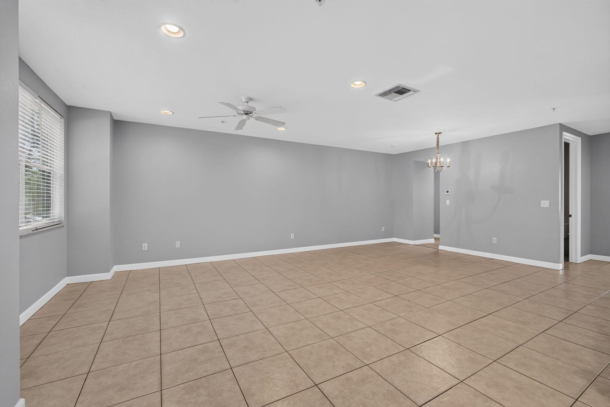 CITYSIDE CONDO - Residential Lease
