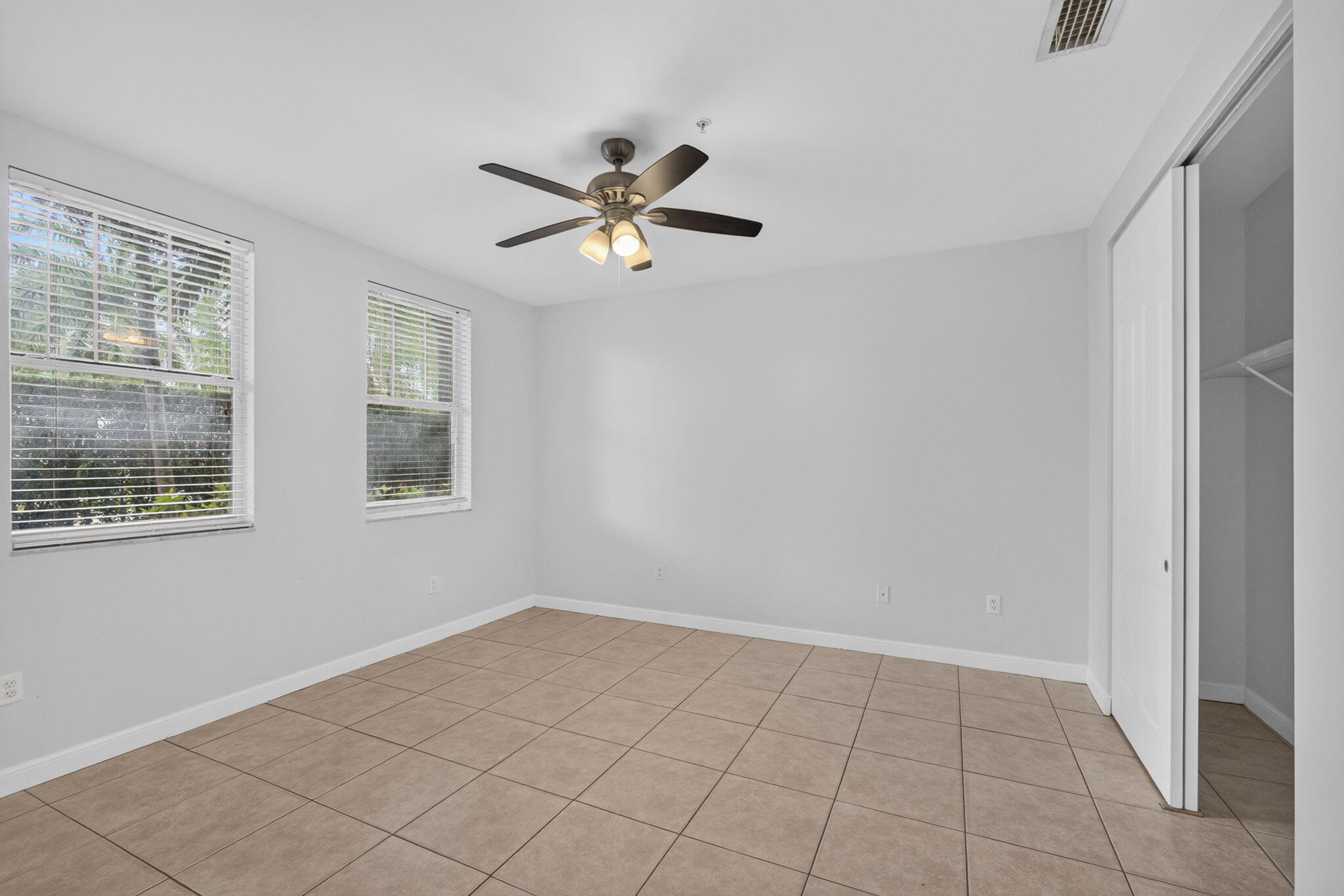 CITYSIDE CONDO - Residential Lease