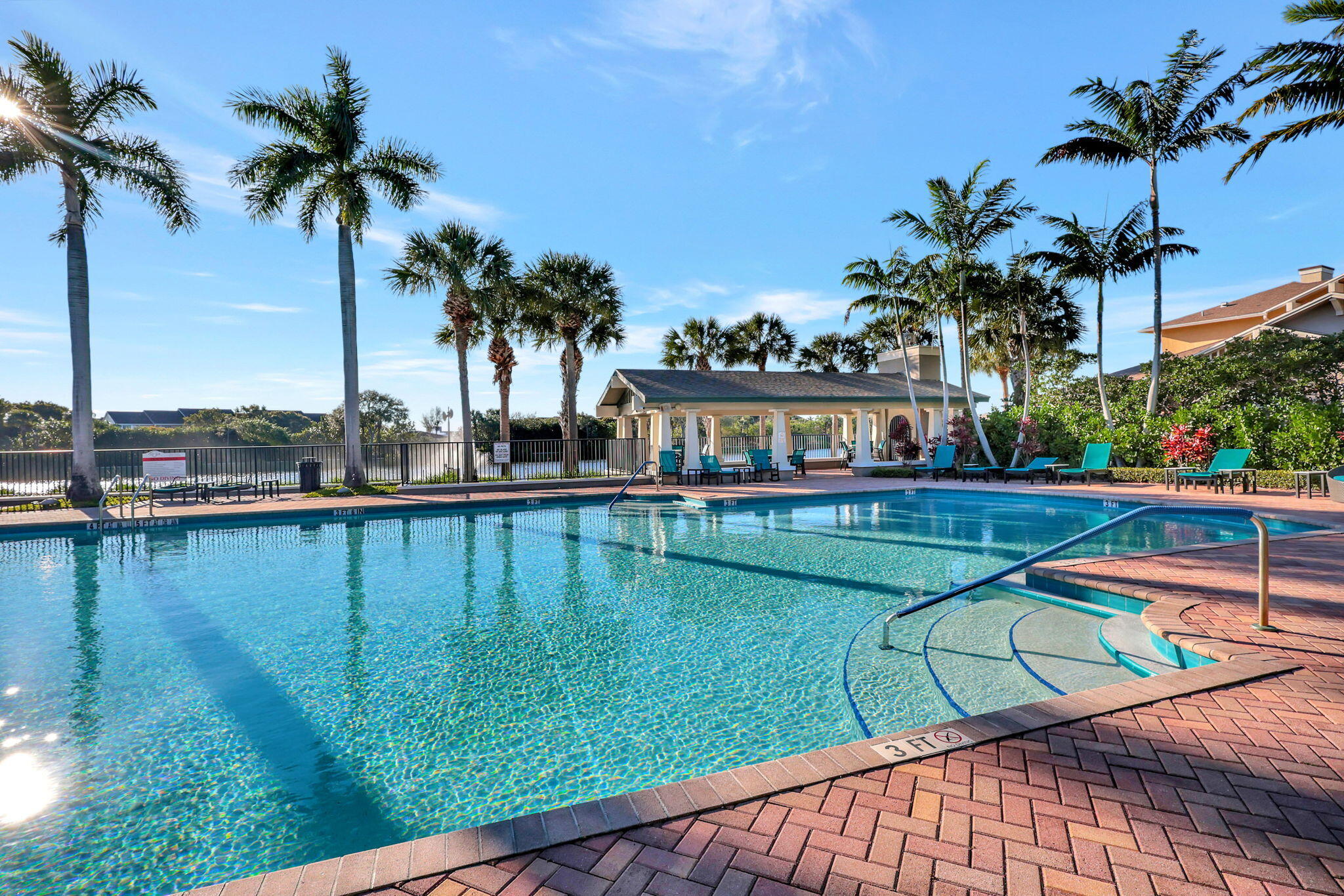 CITYSIDE CONDO - Residential Lease