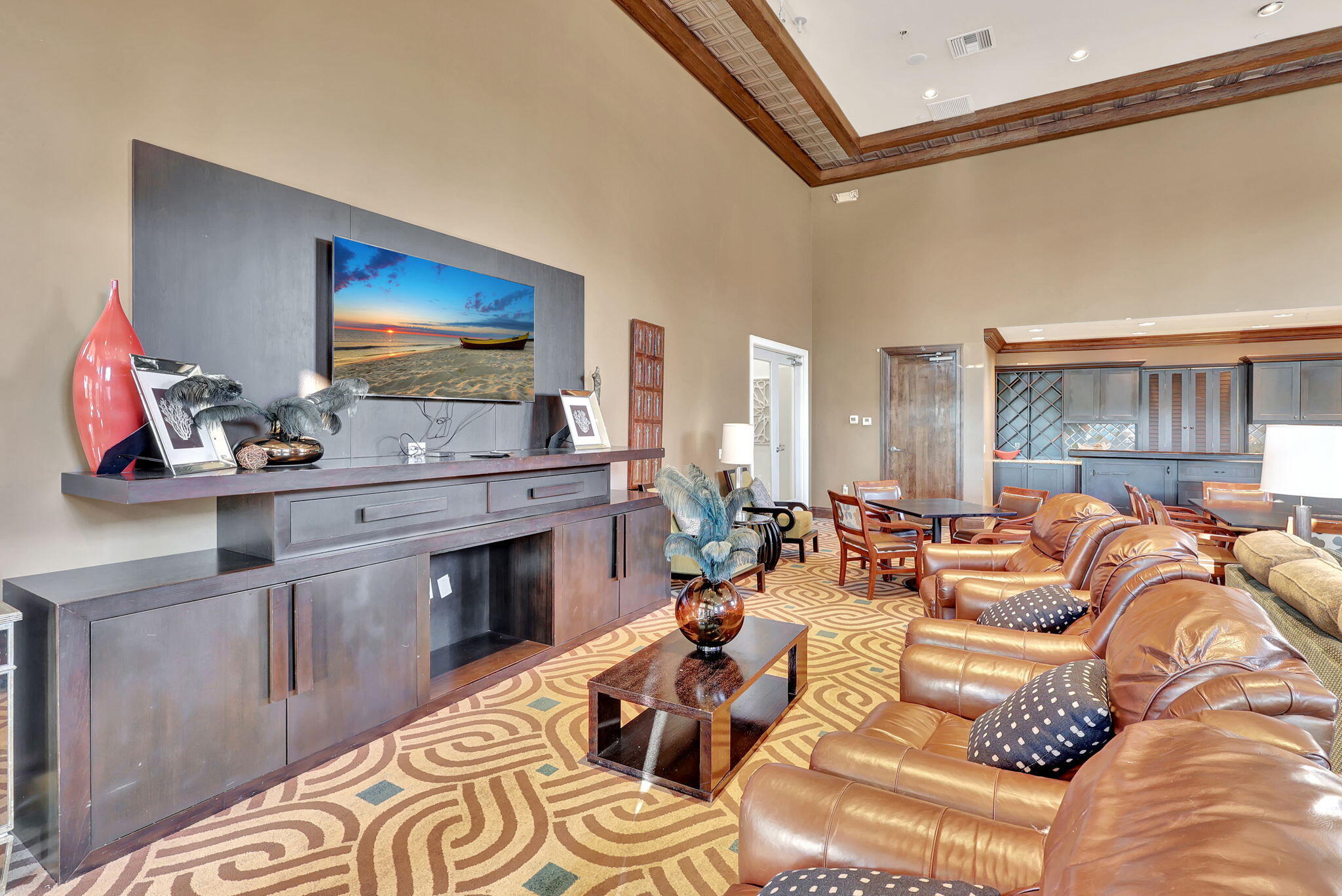 CITYSIDE CONDO - Residential Lease