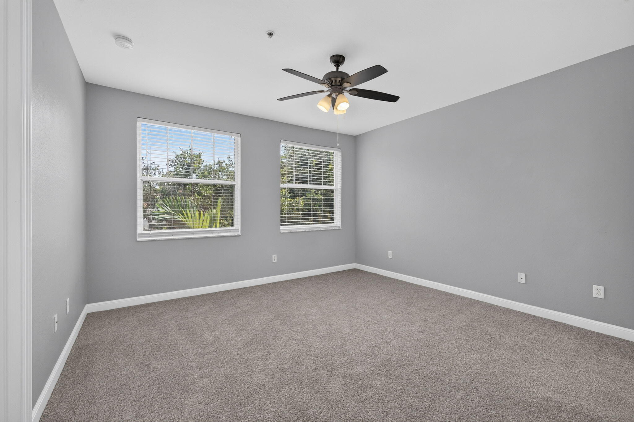 CITYSIDE CONDO - Residential Lease