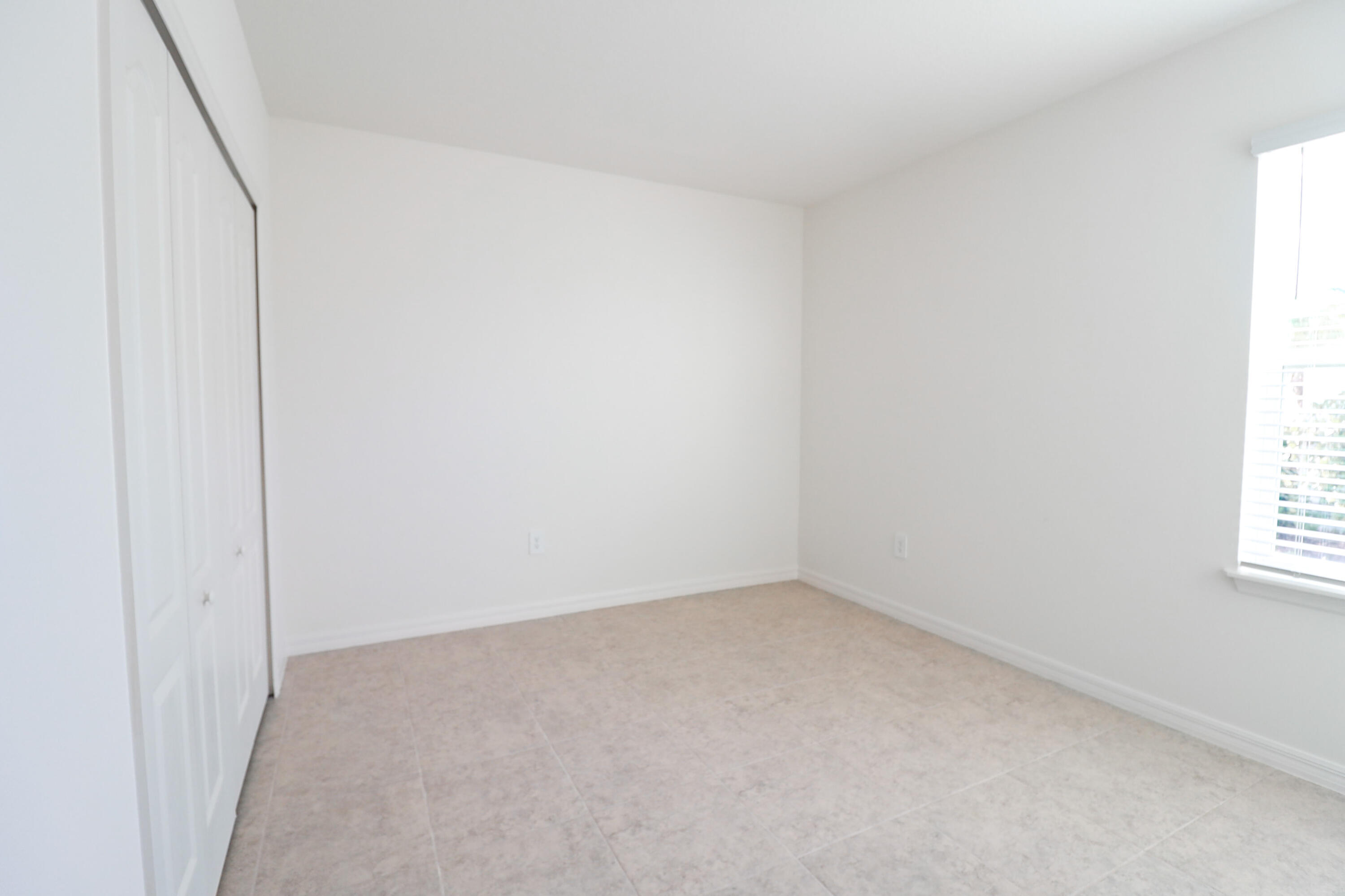 PORT ST LUCIE SECTION 30 - Residential Lease