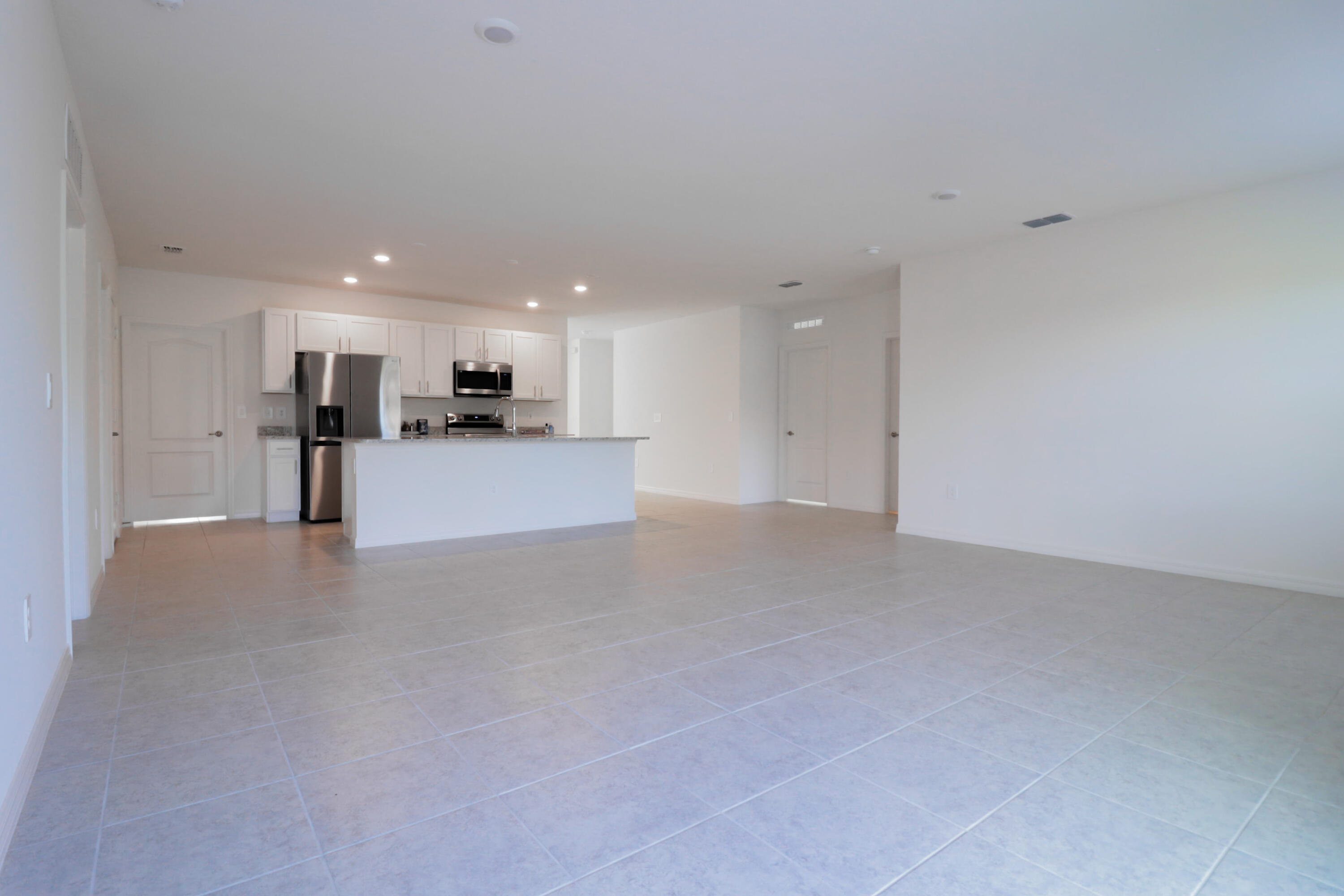 PORT ST LUCIE SECTION 30 - Residential Lease