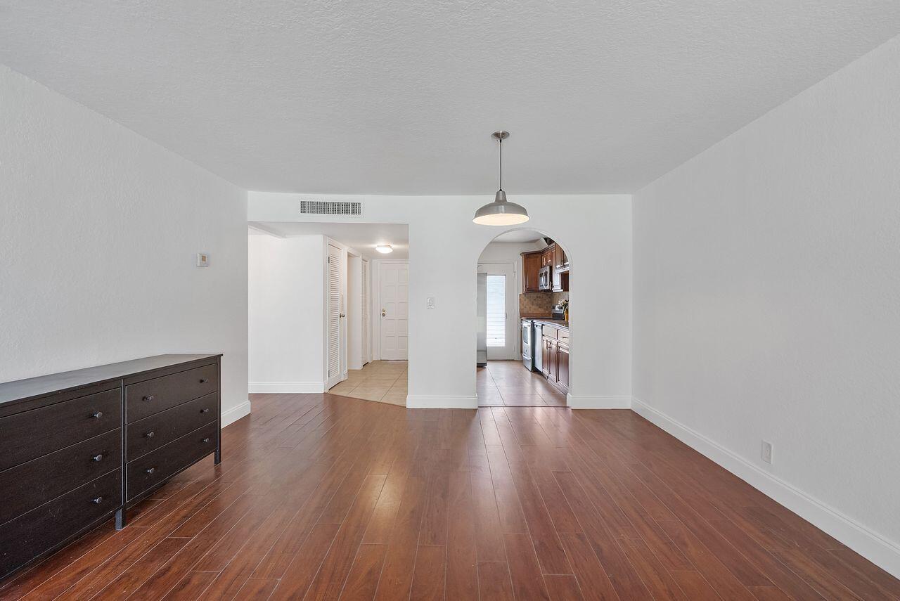 INVERRARY COUNTRY CLUB - Residential