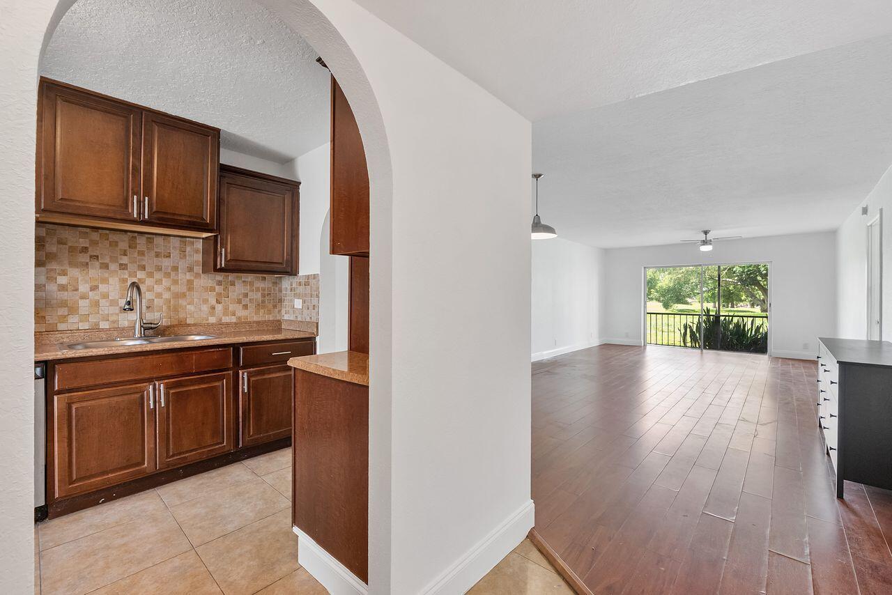 INVERRARY COUNTRY CLUB - Residential